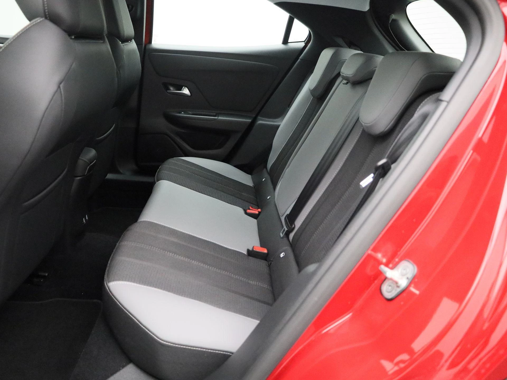 Opel-Mokka-image-17