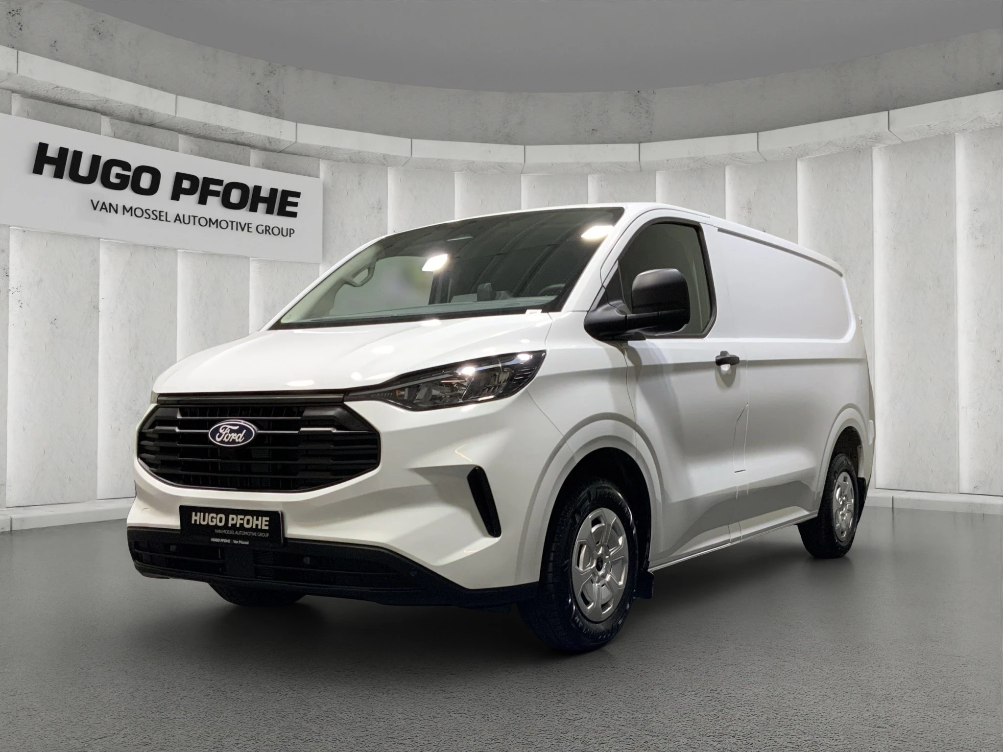 Ford-Transit Custom-image-0