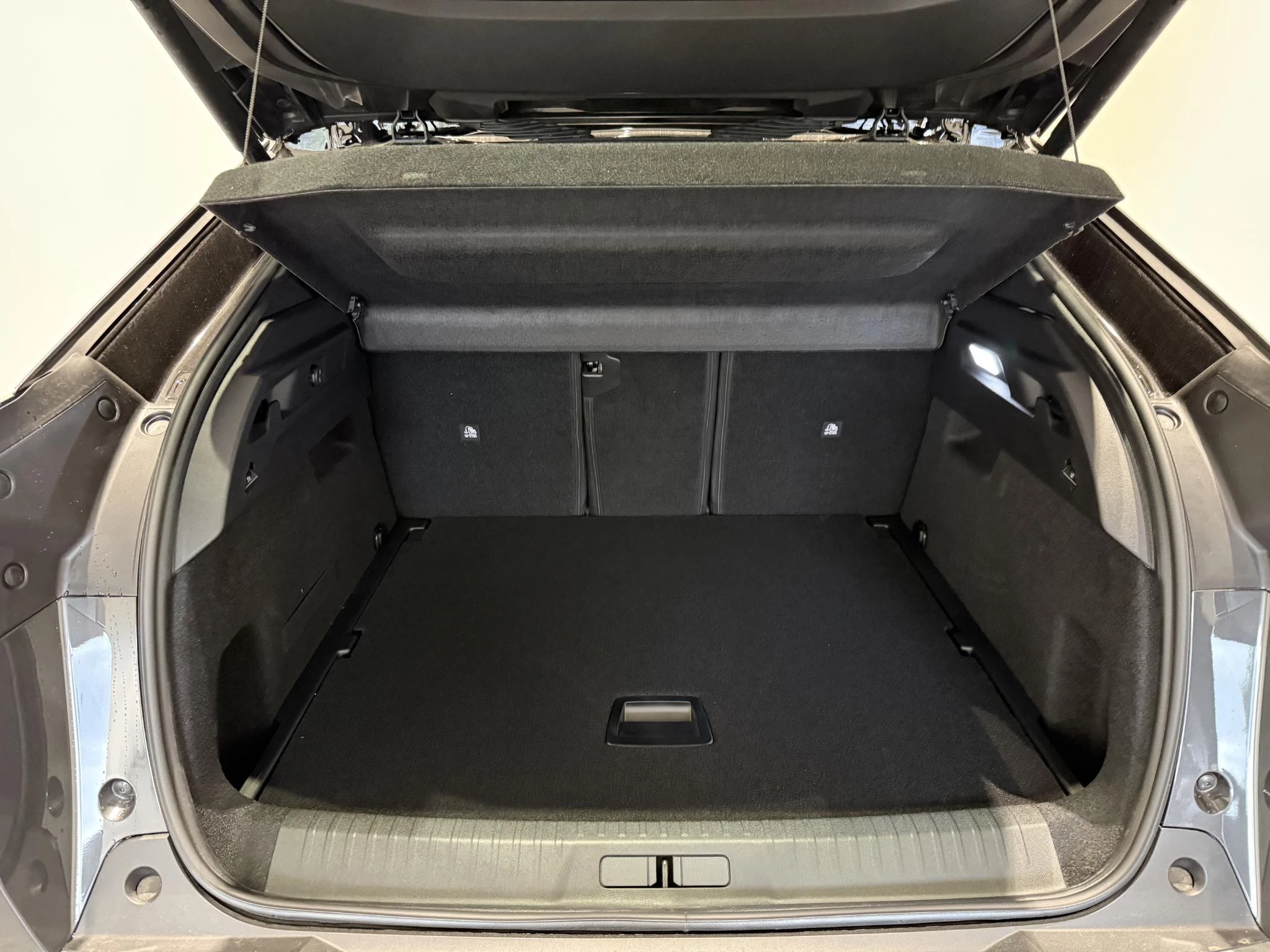 Peugeot 3008 1.2 Hybrid 145 GT