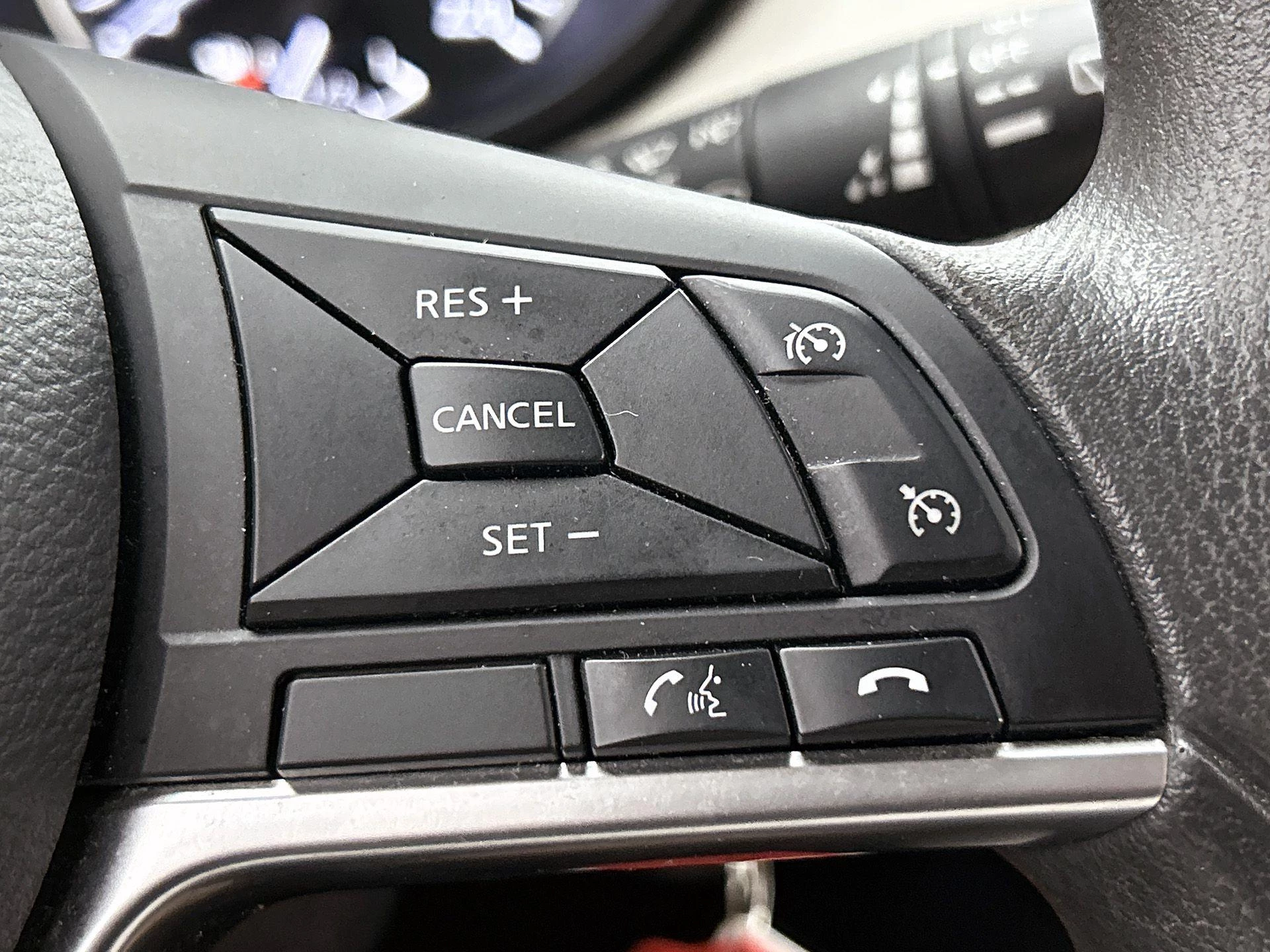 Nissan-Micra-image-5
