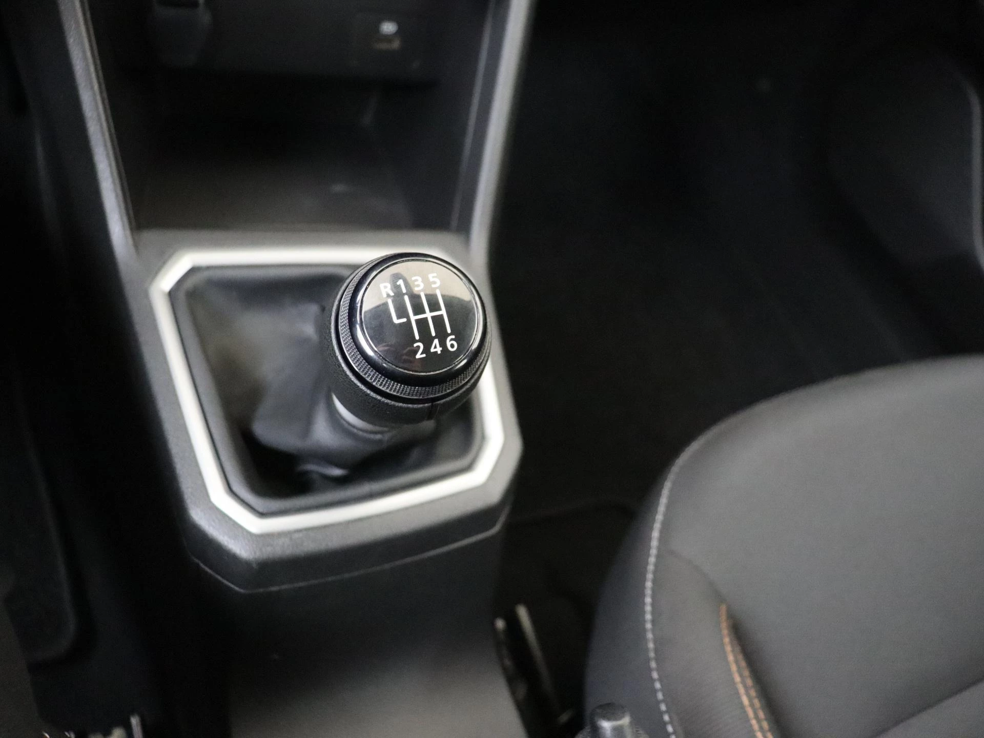 Dacia-Sandero Stepway-image-14