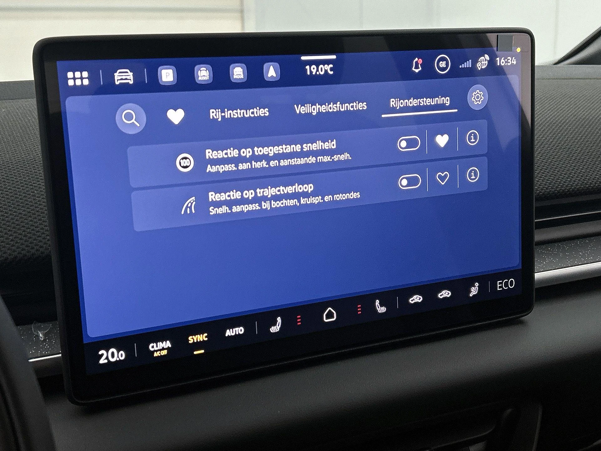 Volkswagen-ID.3 Neo-image-14