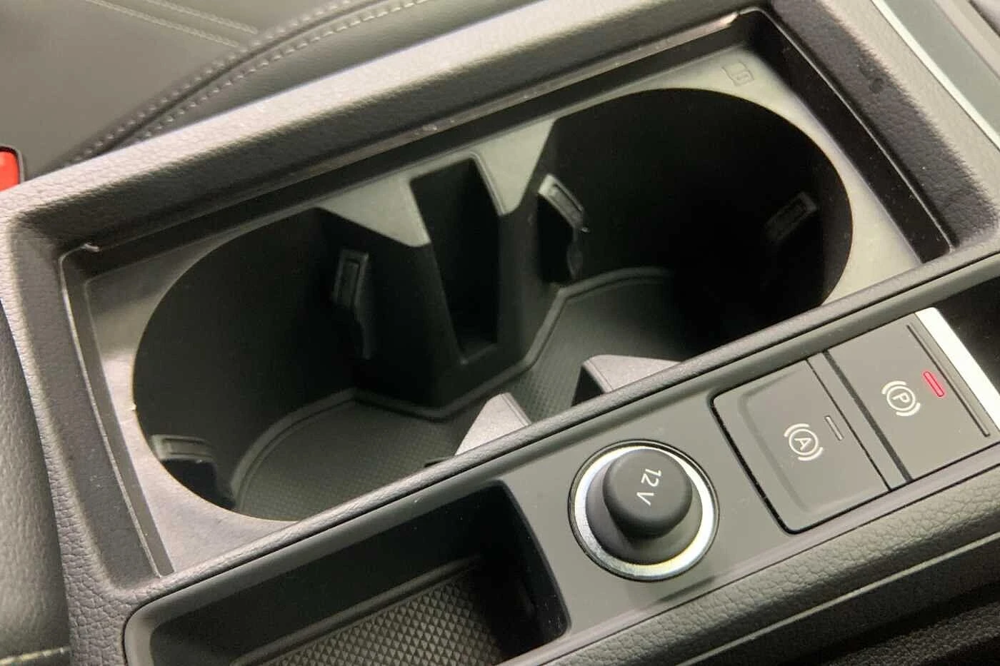 Audi-Q3-image-23