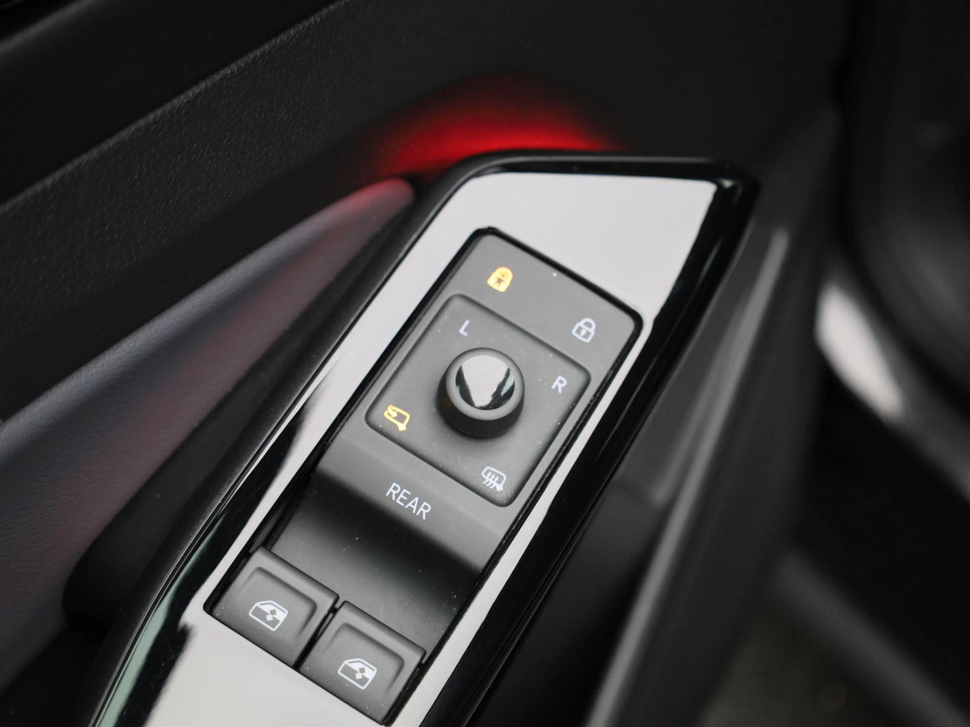Volkswagen-ID.4-image-30