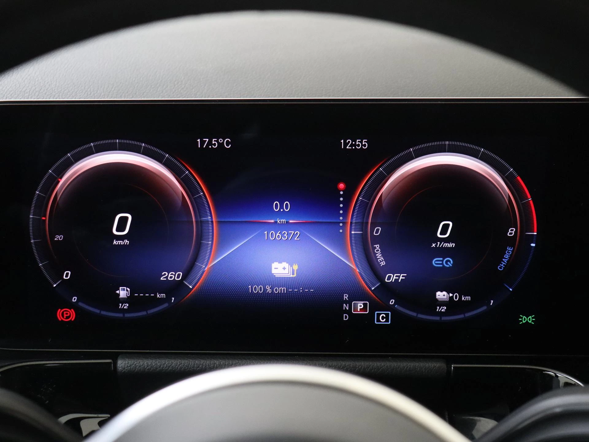 Mercedes-Benz-GLA-image-10