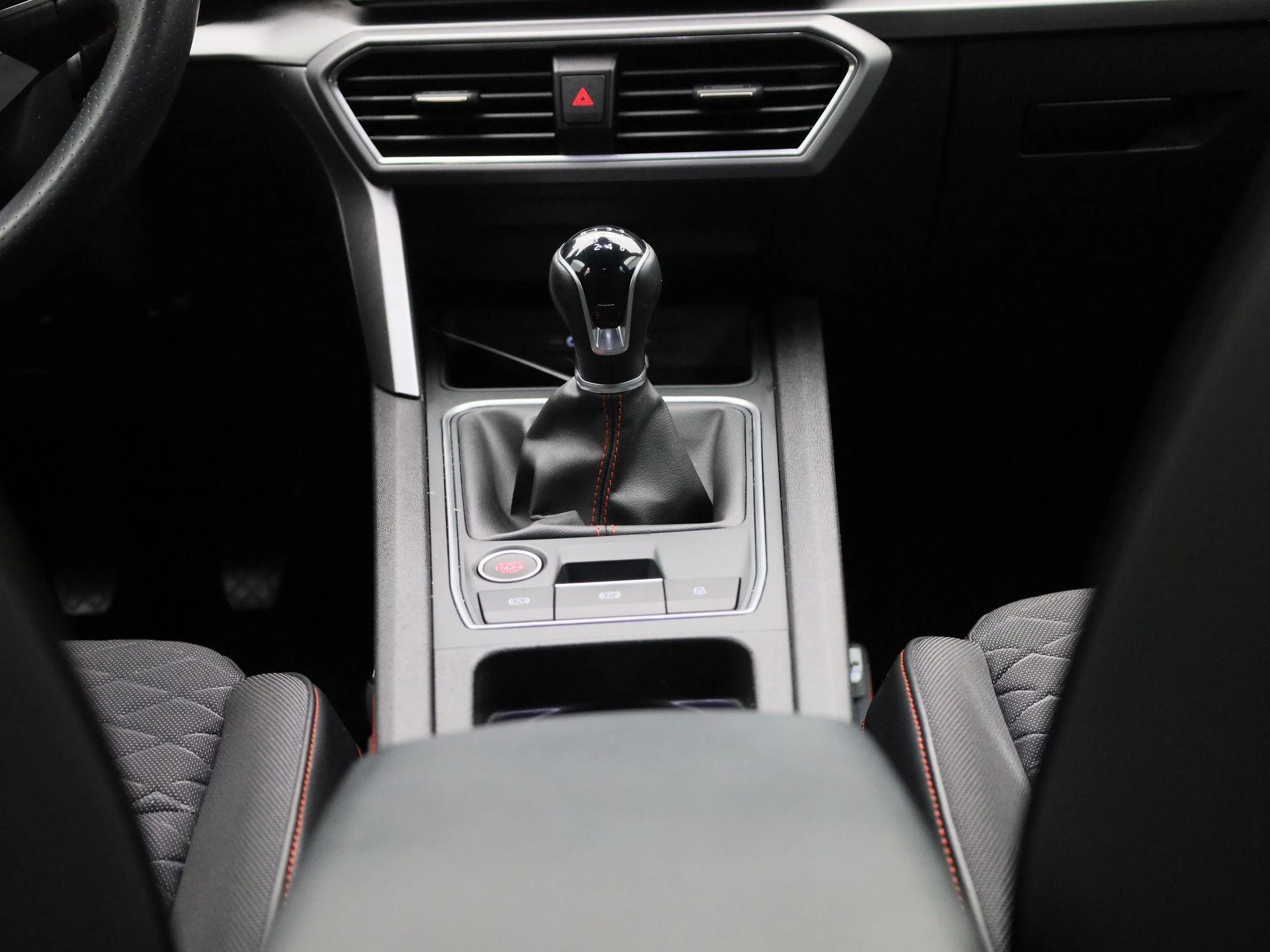 SEAT-Leon-image-9