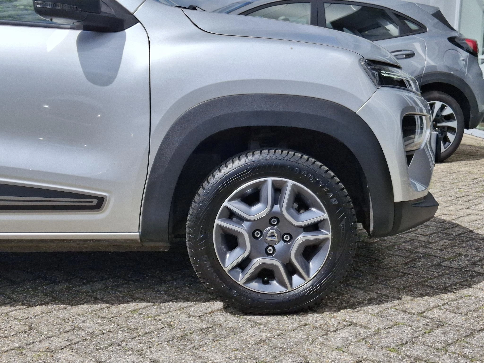 Dacia-Spring-image-5