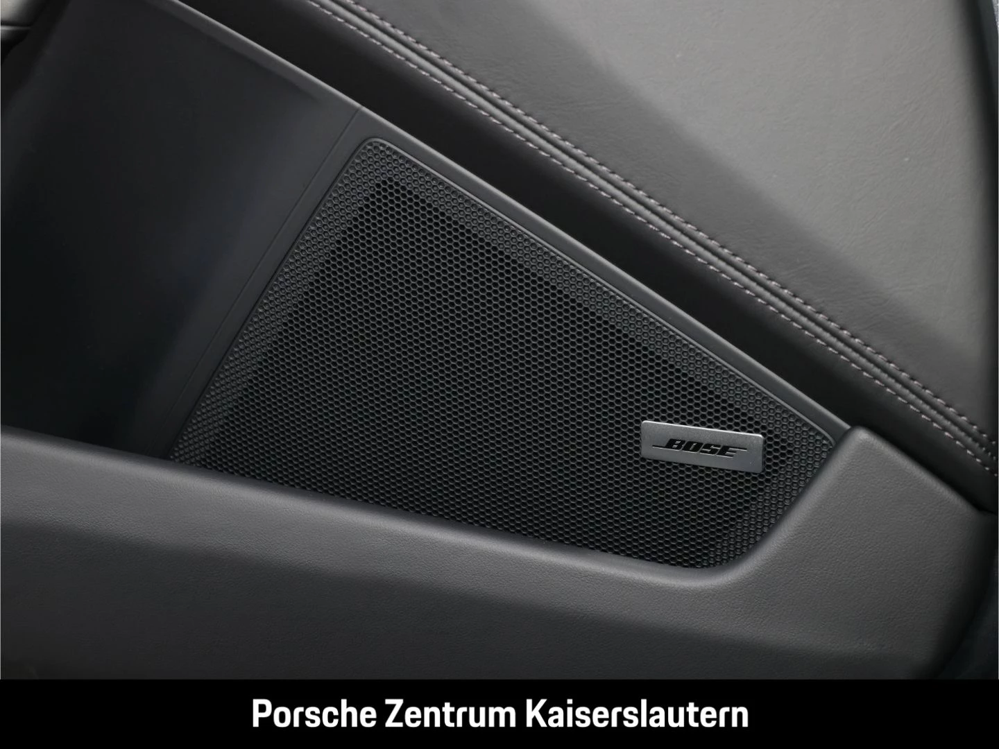 Porsche 911 992 Carrera T Cabriolet Surround-View BOSE carrera t
