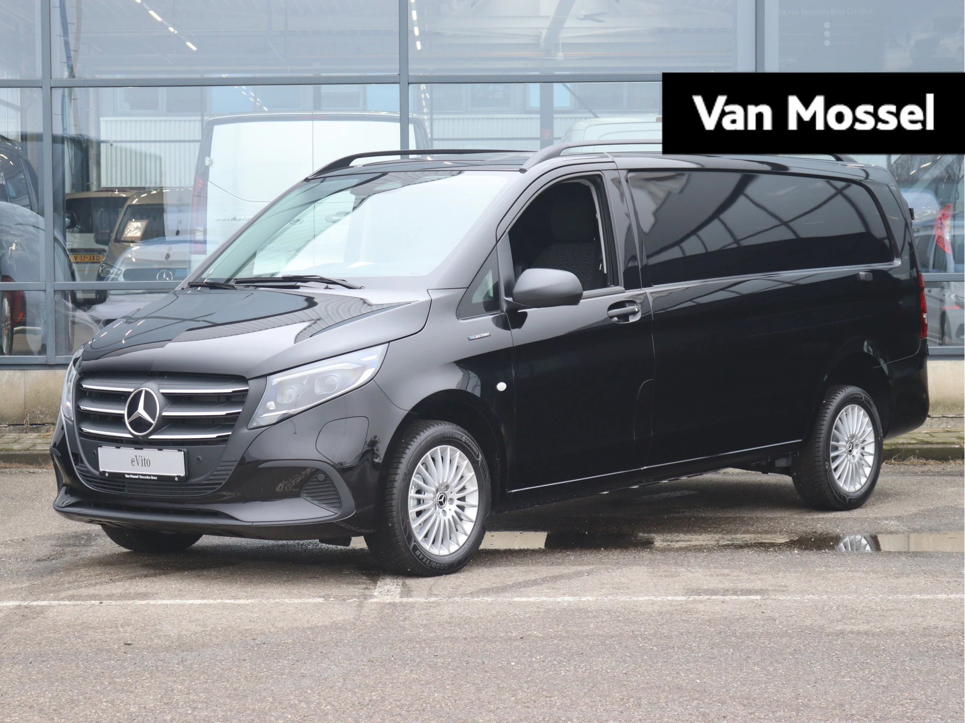 Mercedes-Benz-eVito-image-0