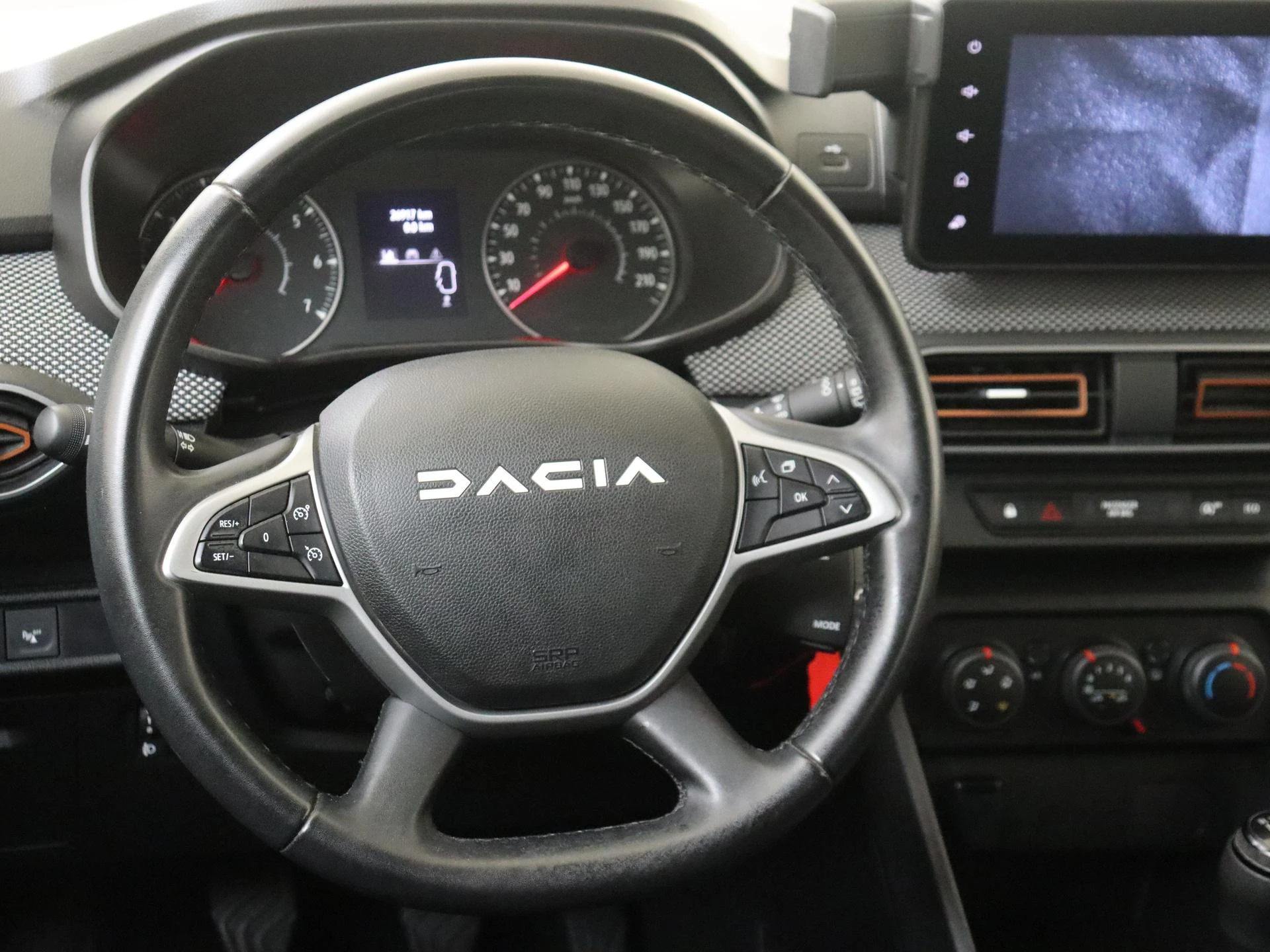 Dacia-Sandero Stepway-image-9