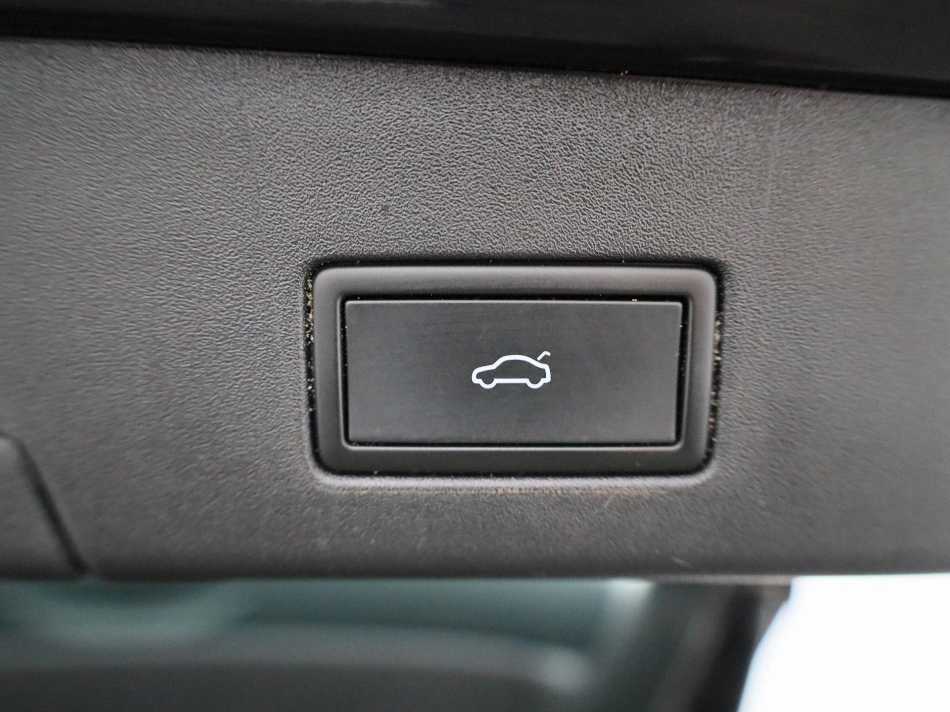 Volkswagen-ID.4-image-12