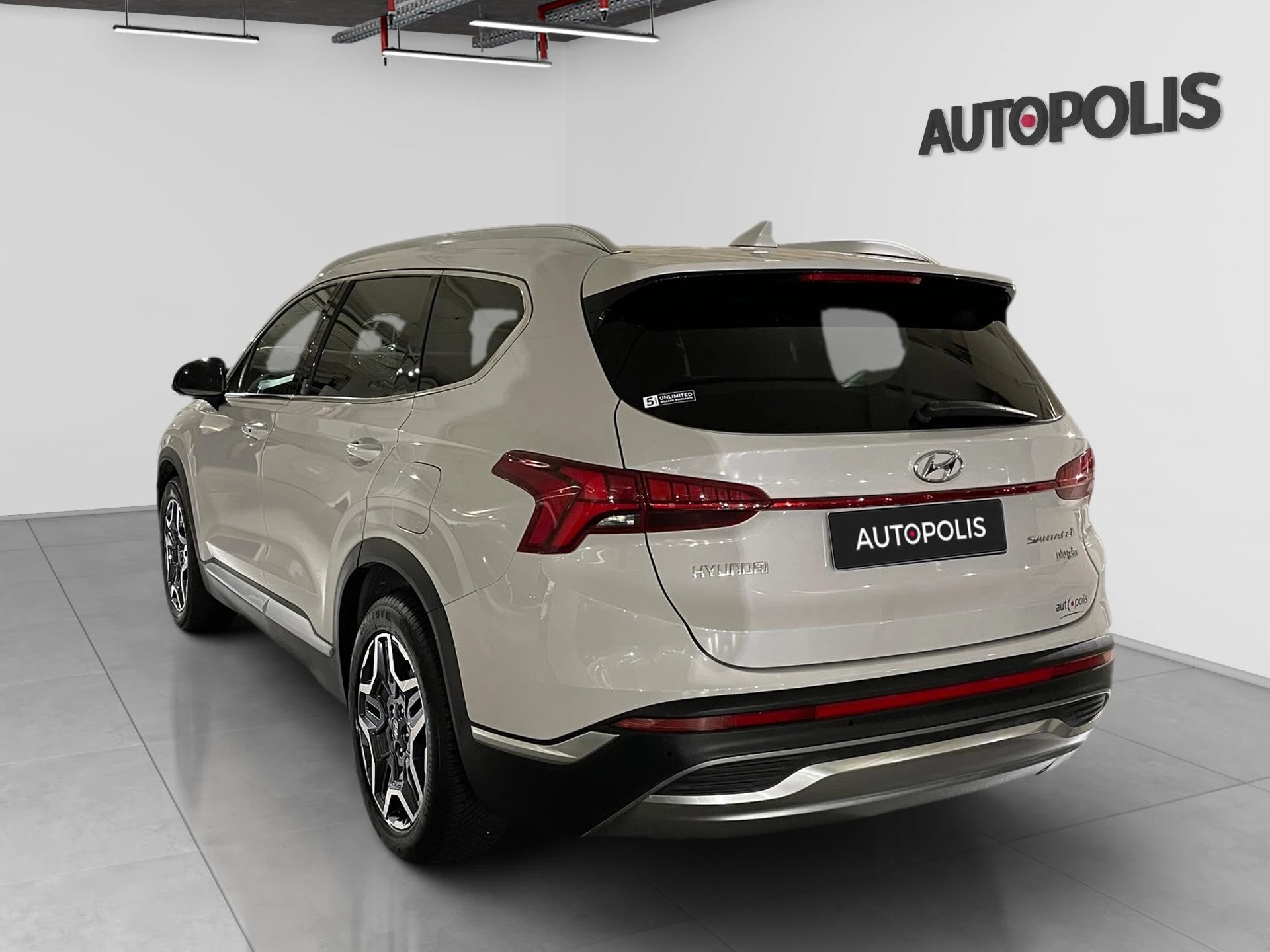 Hyundai Santa Fe 1.6 T-GDi Plug-in Hybrid 4x4 Shine Aut.