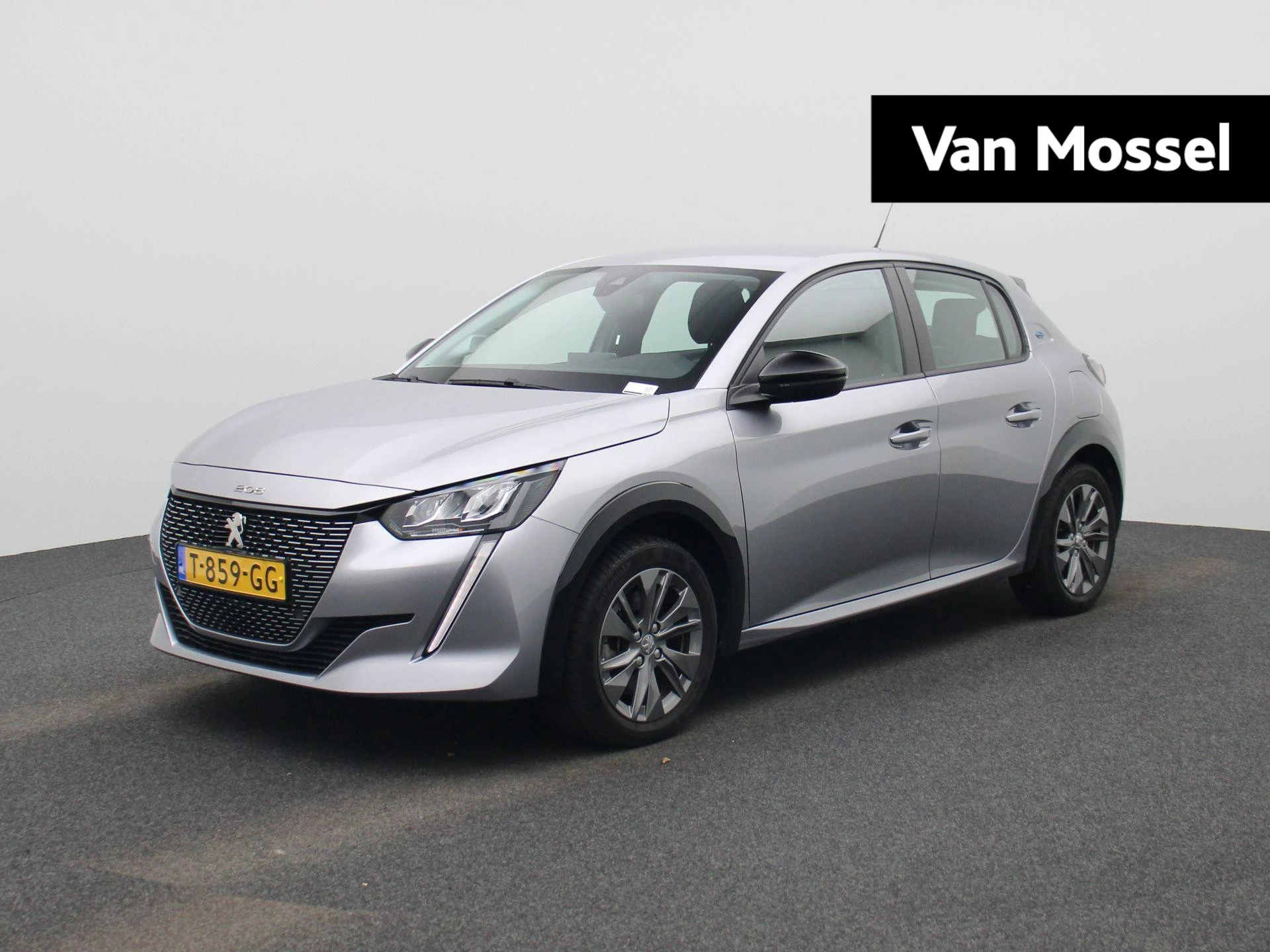 Peugeot-e-208-image-0