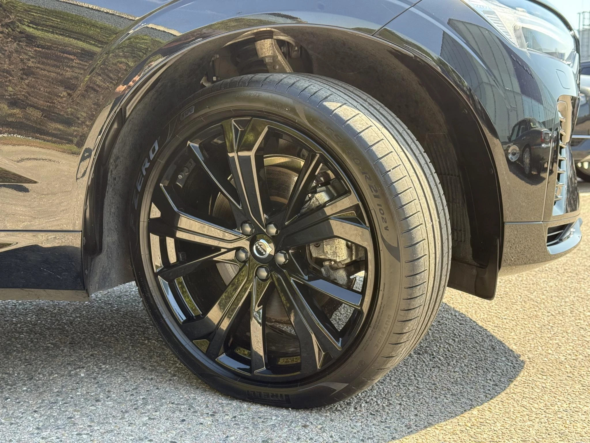 Volvo XC60 T6 Plug-in Hybrid AWD Plus Black Edition