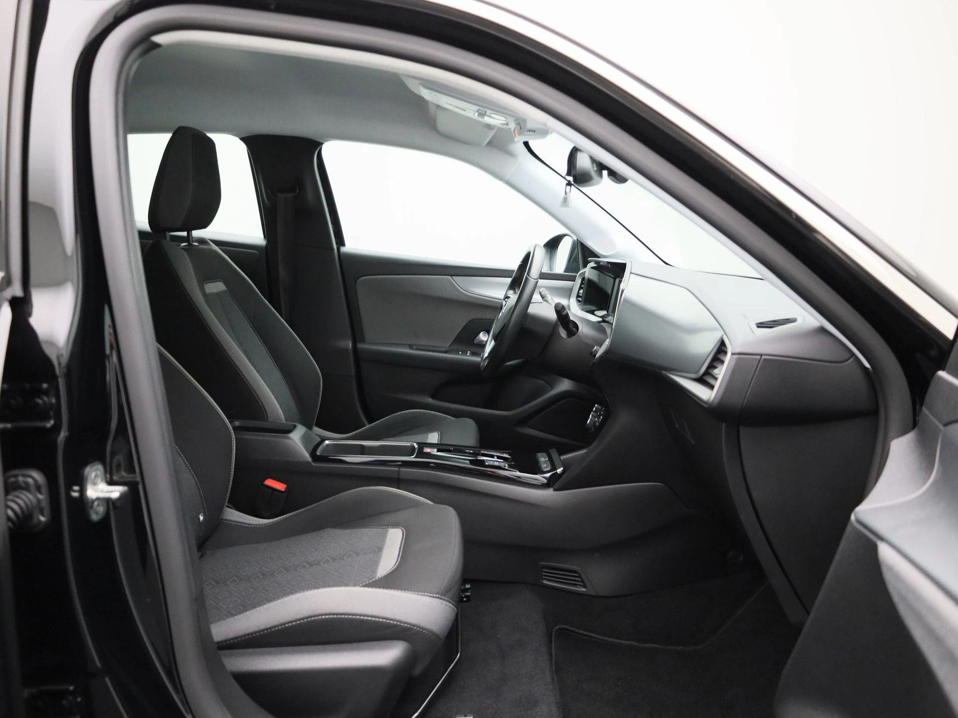 Opel-Mokka-e-image-33