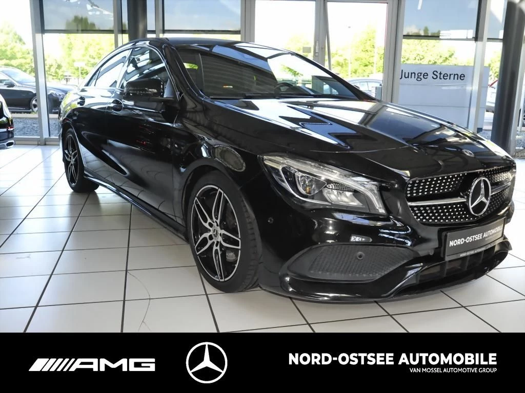 Mercedes-Benz CLA 250 4M AMG COUPÉ LED NIGHT PANO KEYLESS PDC AMG