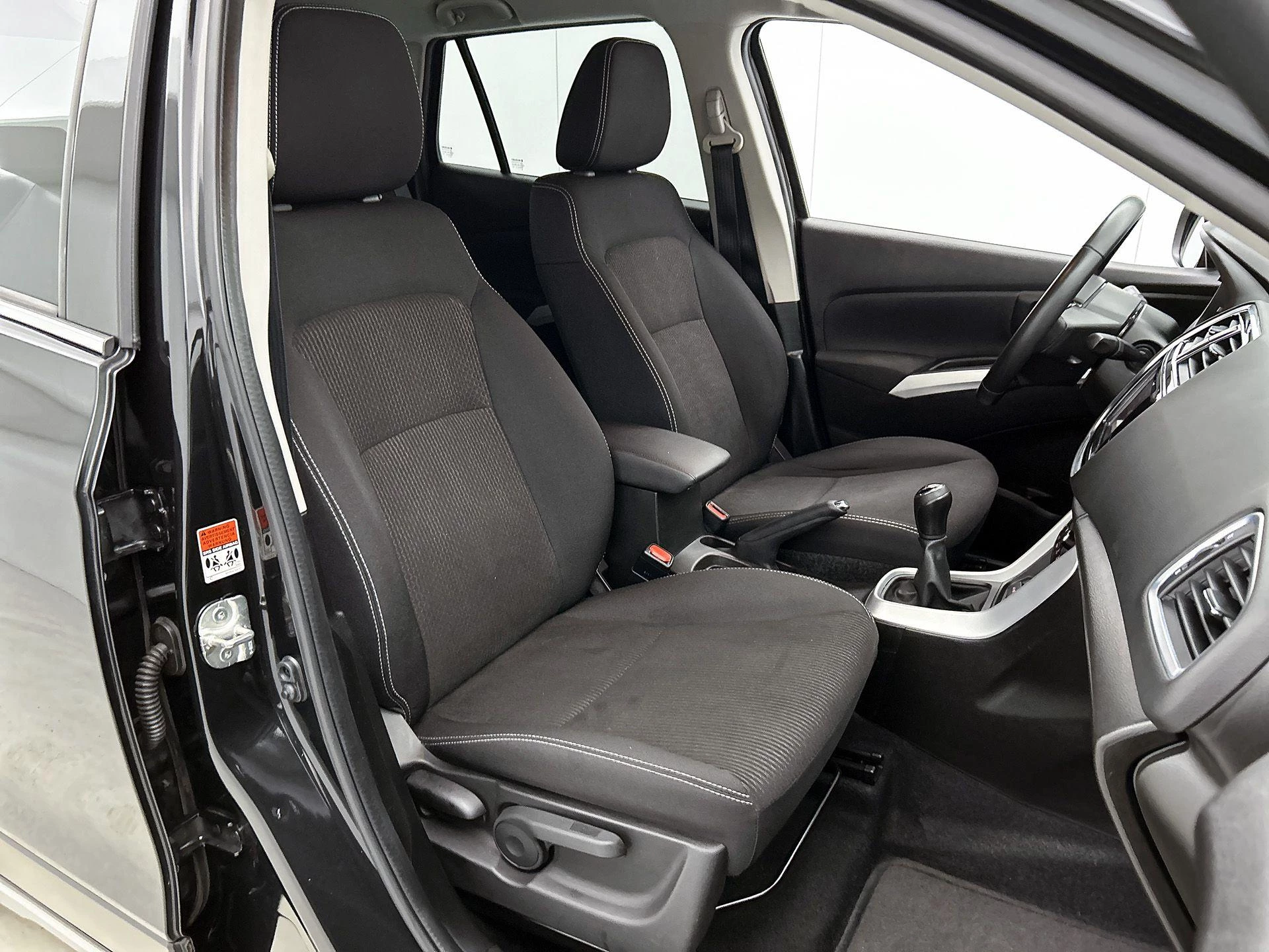 Suzuki-S-Cross-image-23