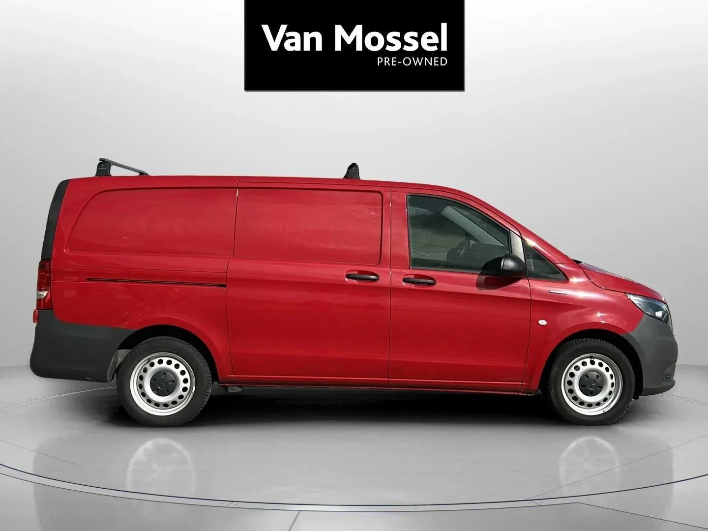 Mercedes-Benz-eVito-image-4