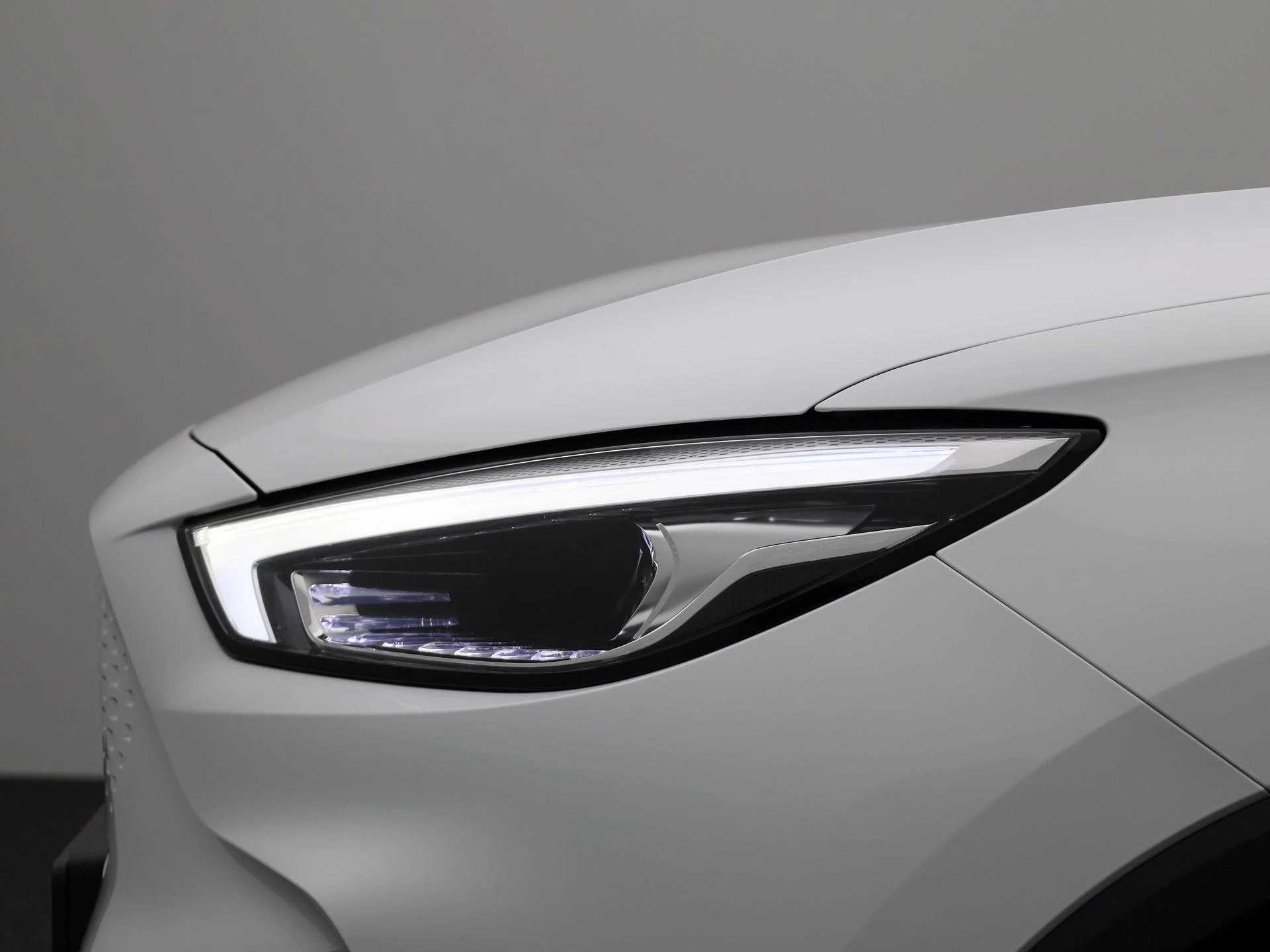MG-ZS EV-image-14