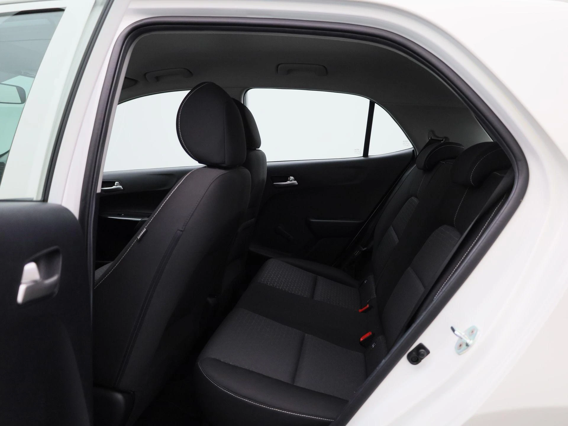 Kia-Picanto-image-9