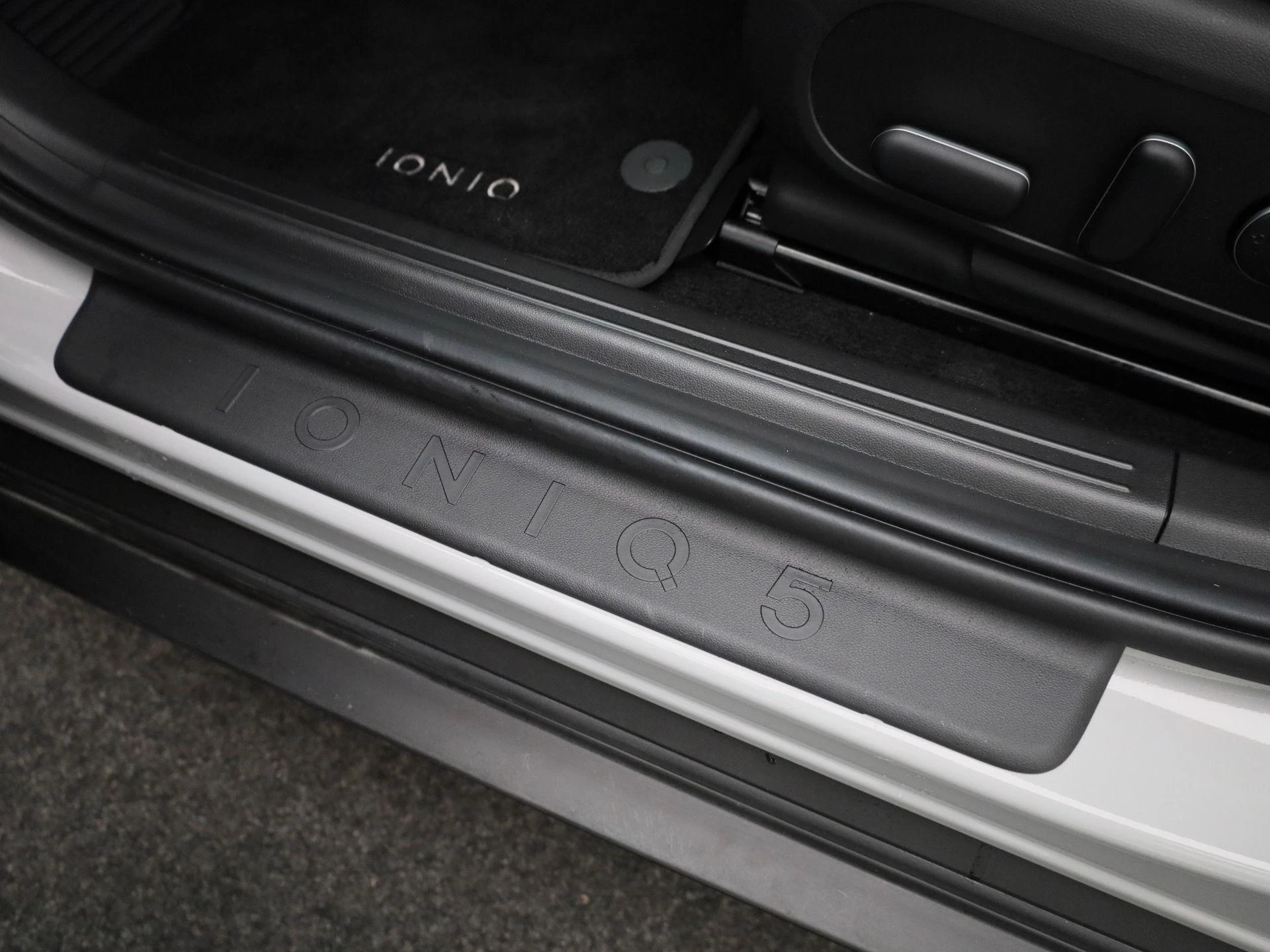 Hyundai IONIQ 5 77.4kWh Core