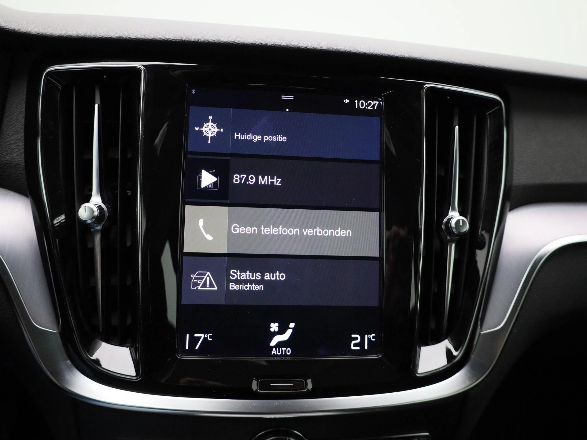 Volvo-V60-image-13