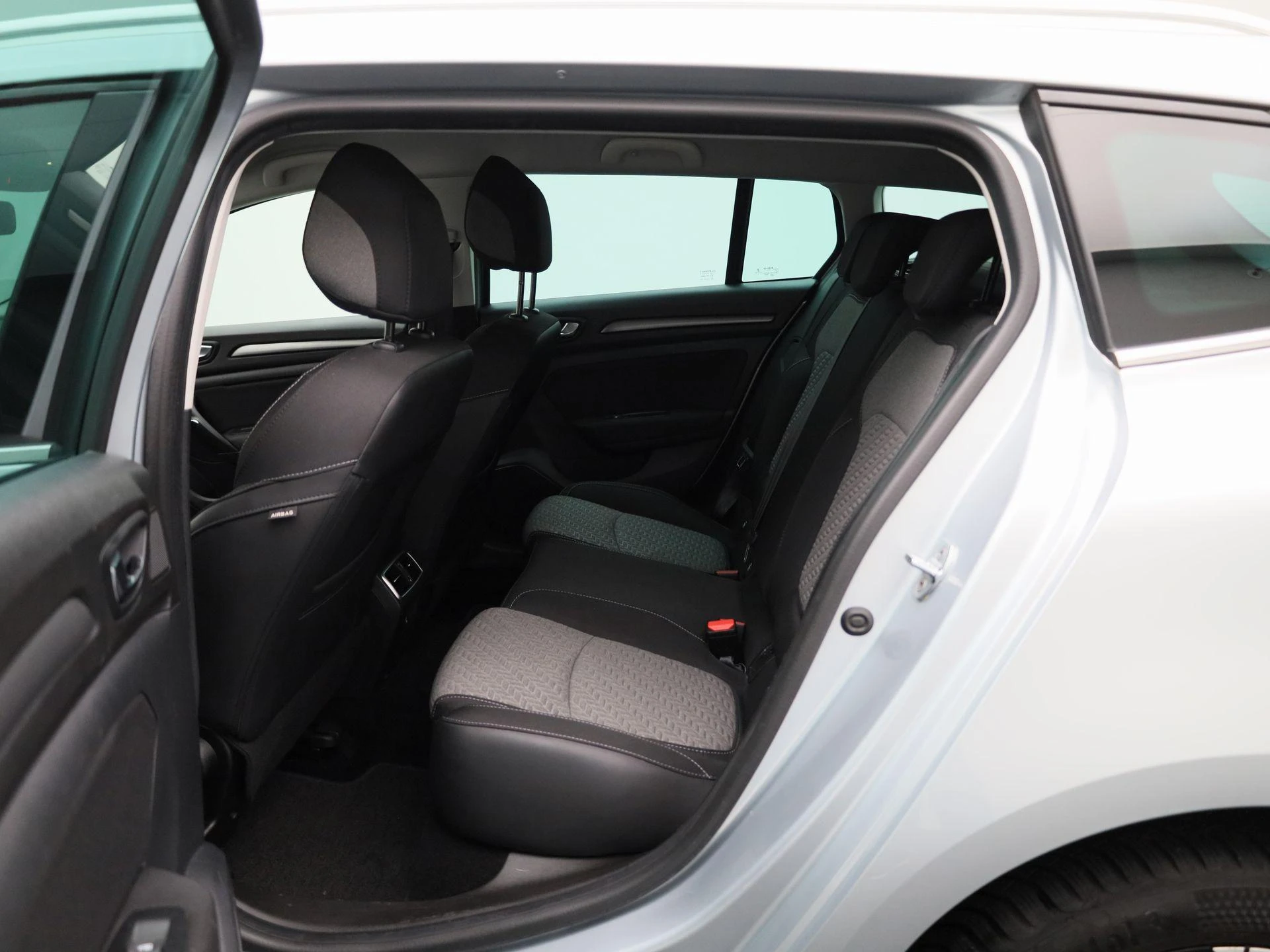 Renault-Mégane-image-9