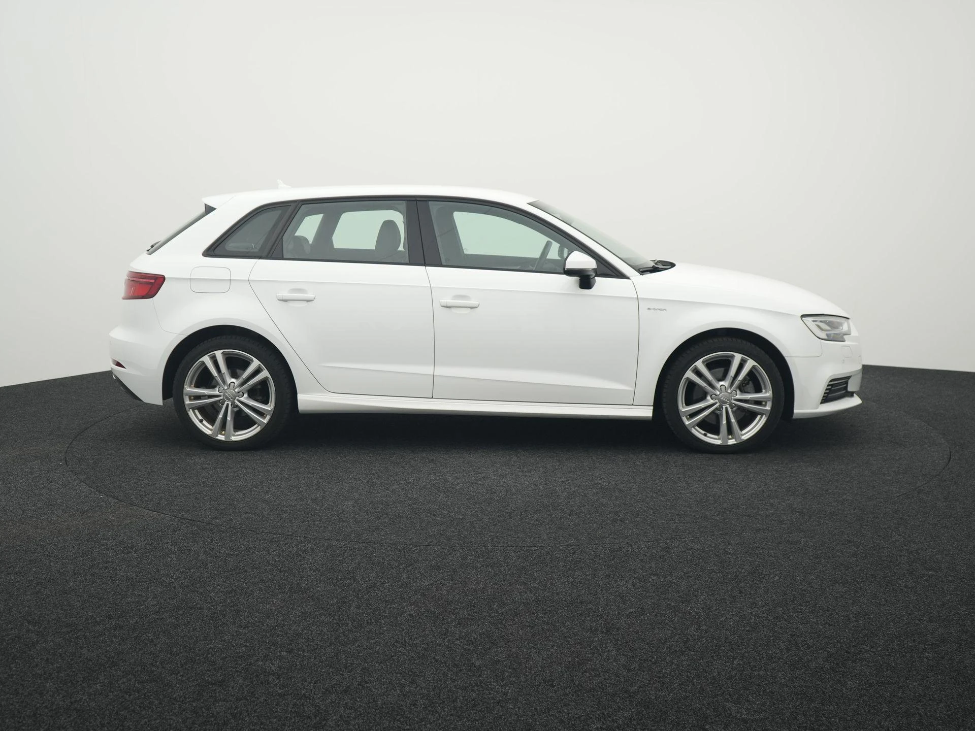 Audi-A3-image-5