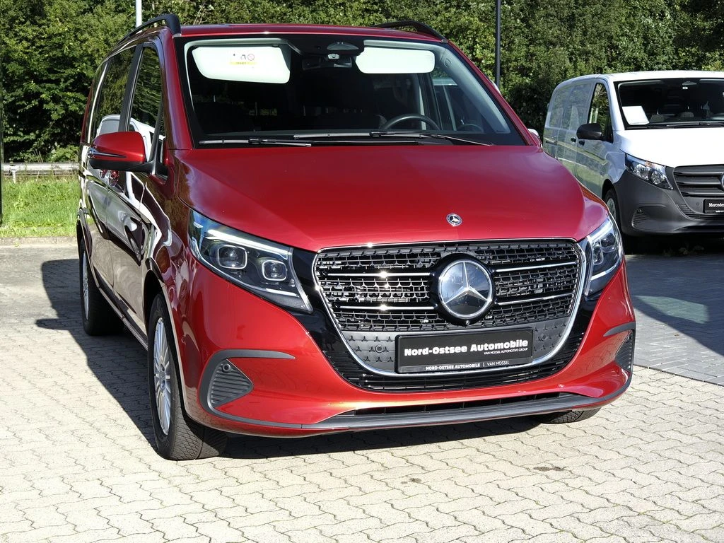 Mercedes-Benz-V-Klasse 220 d-image-4