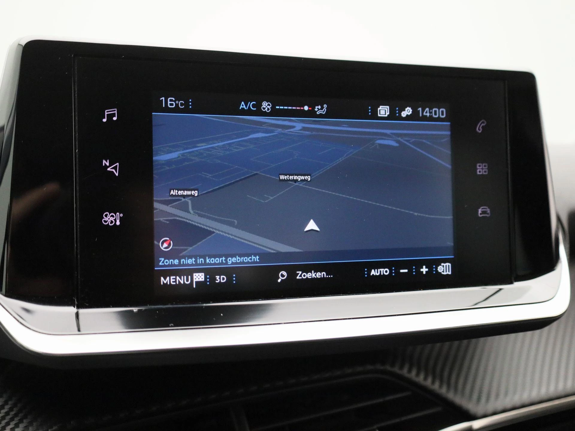 Peugeot-208-image-23