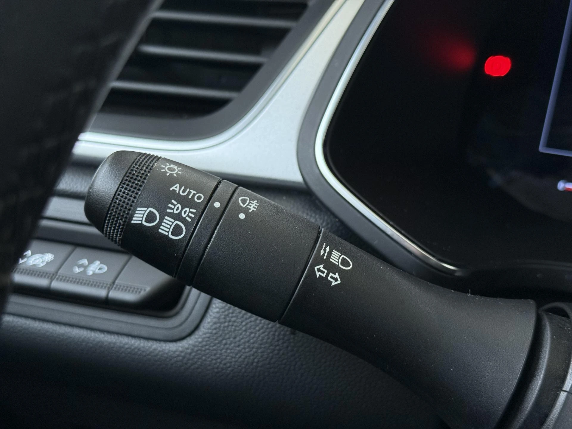 Renault-Captur-image-25