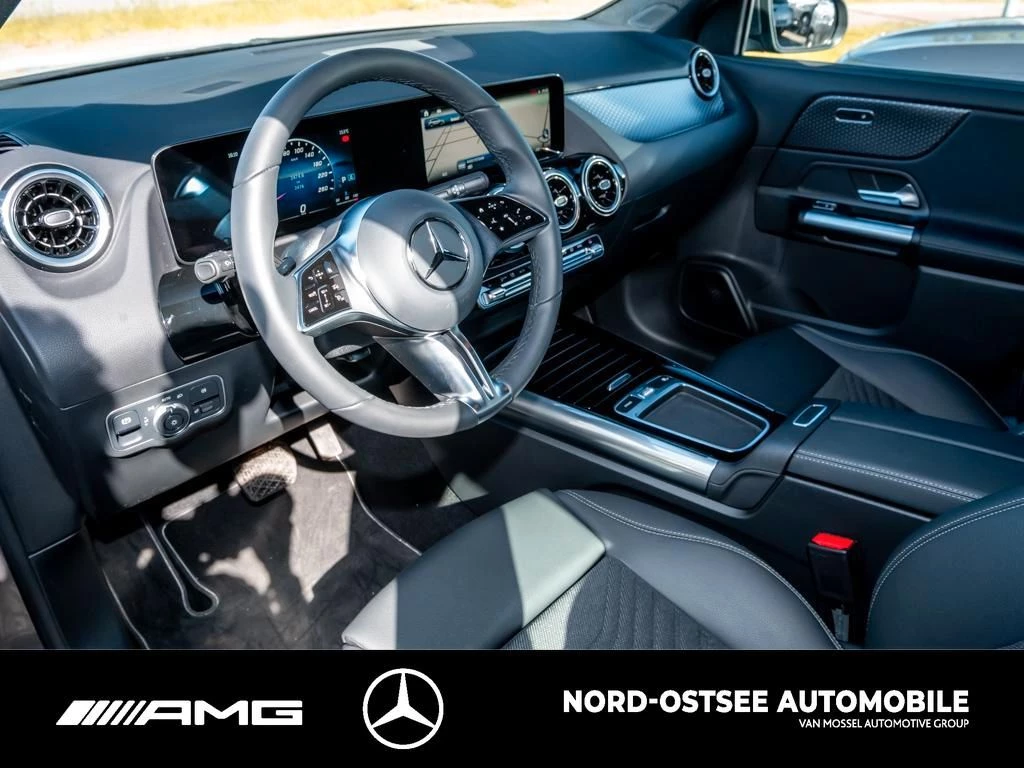 Mercedes-Benz-GLA-image-6