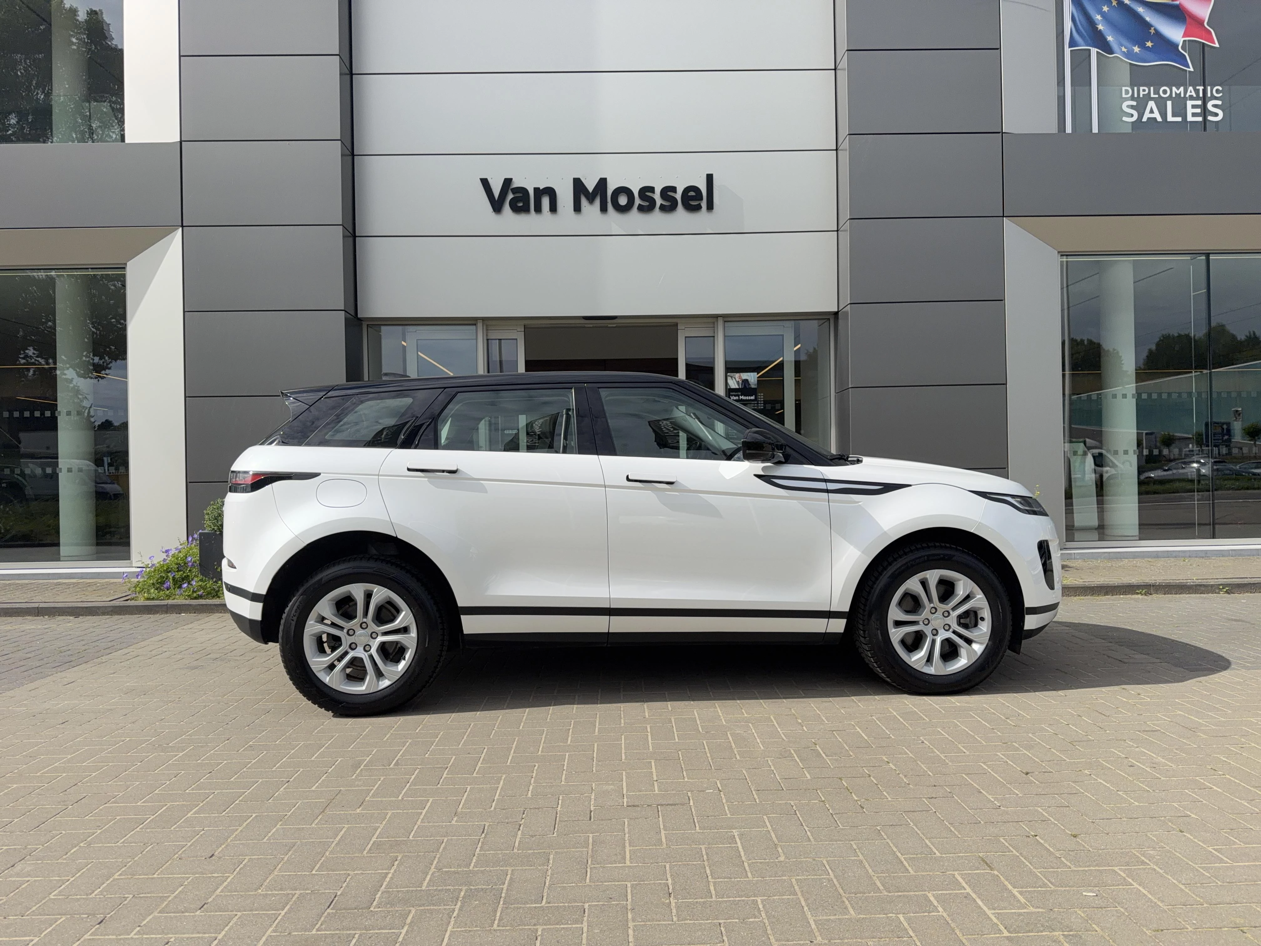 Land Rover Range Rover Evoque P160 S FWD Auto. 23MY