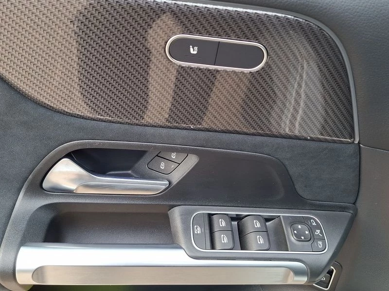 Mercedes-Benz GLB 200 d AMG LINE AHK KAMERA NIGHT TEMPOMAT AMG Line