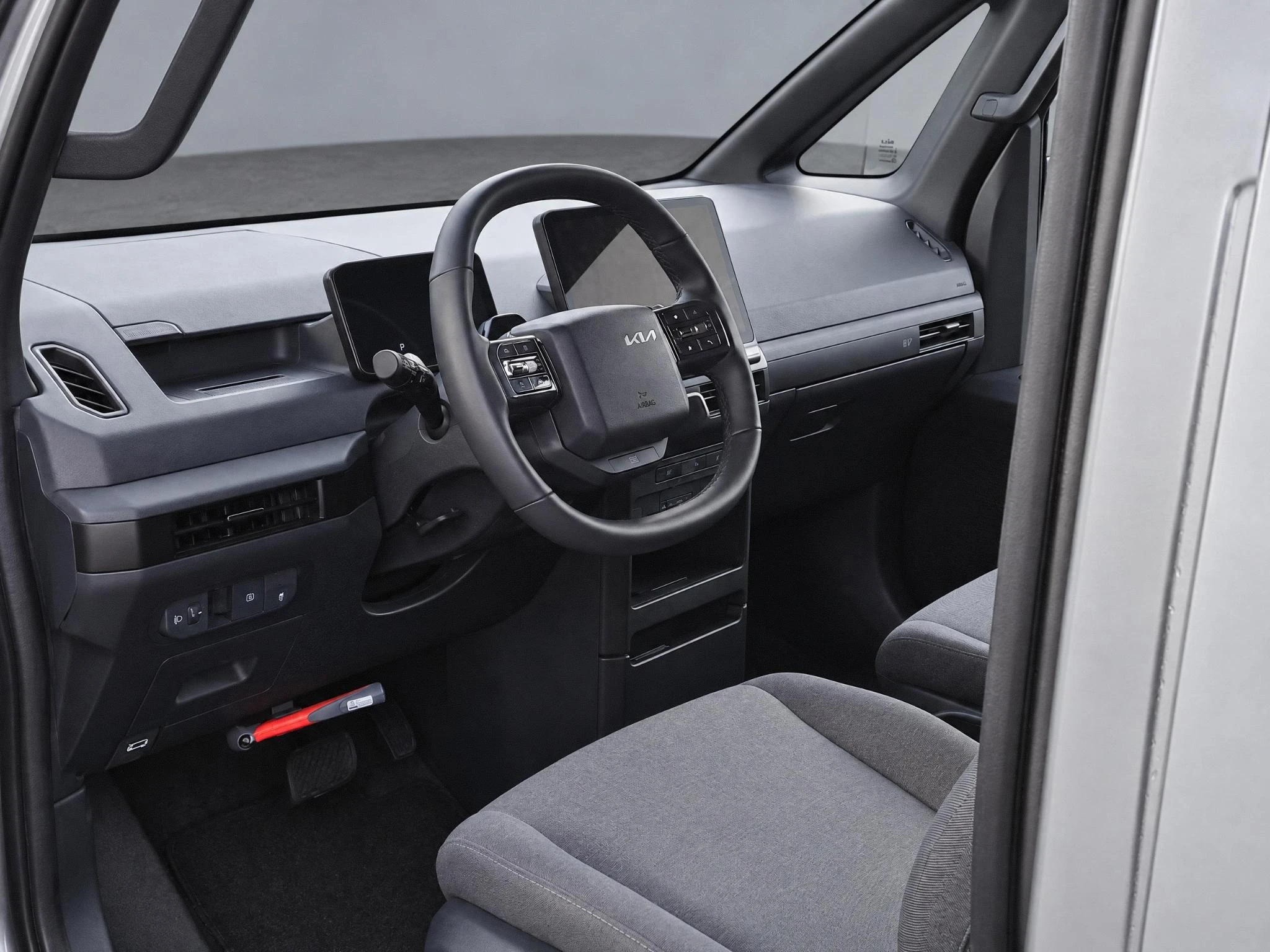 Kia-PV5-image-8