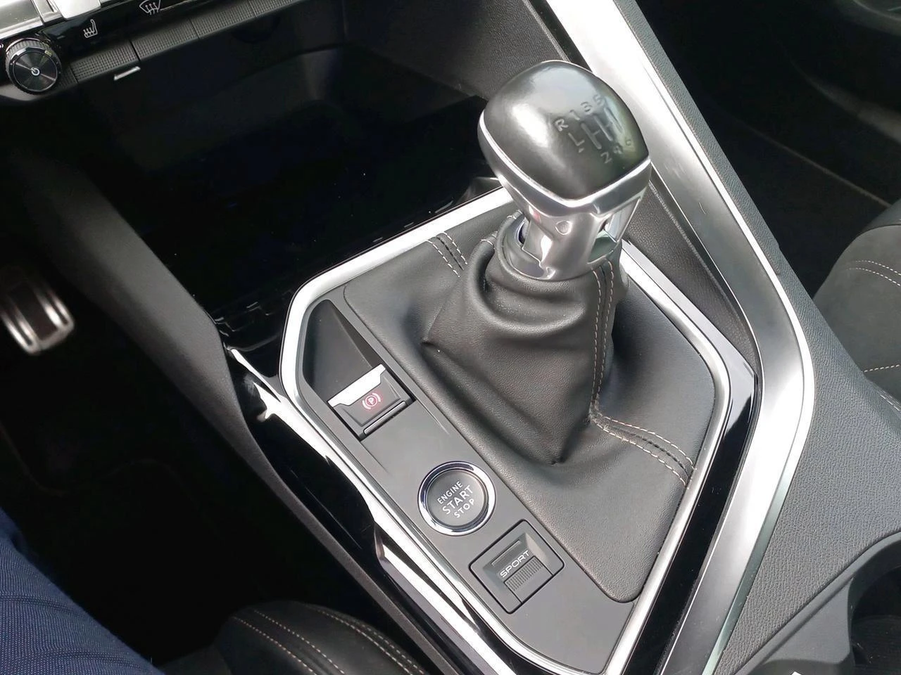 Peugeot-3008-image-14