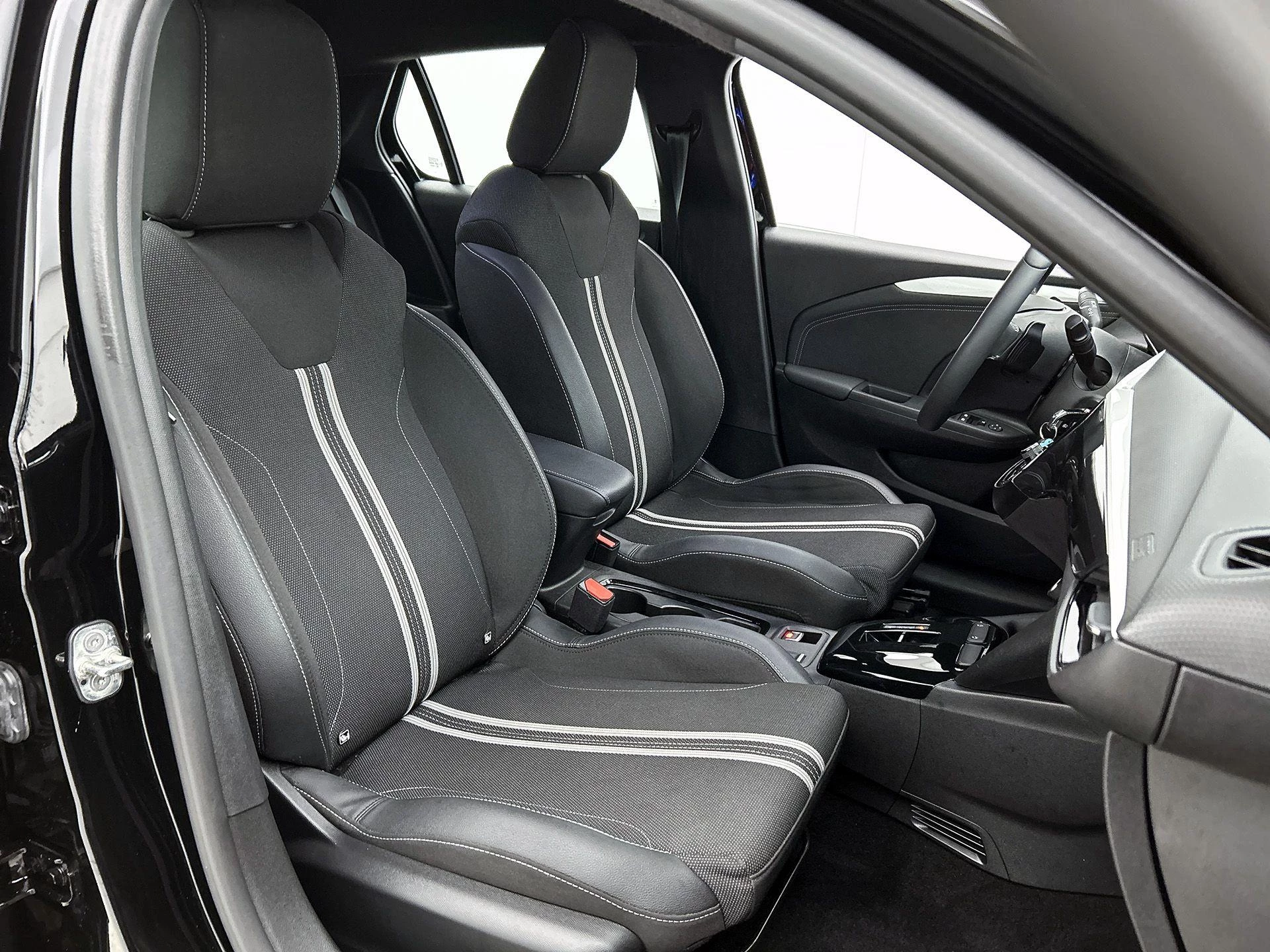 Opel-Corsa-image-36