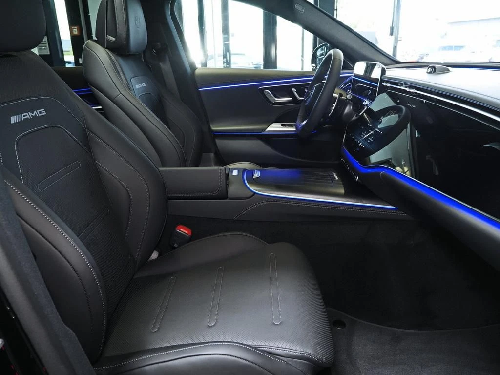 Mercedes-AMG-E-Klasse 53 AMG-image-13