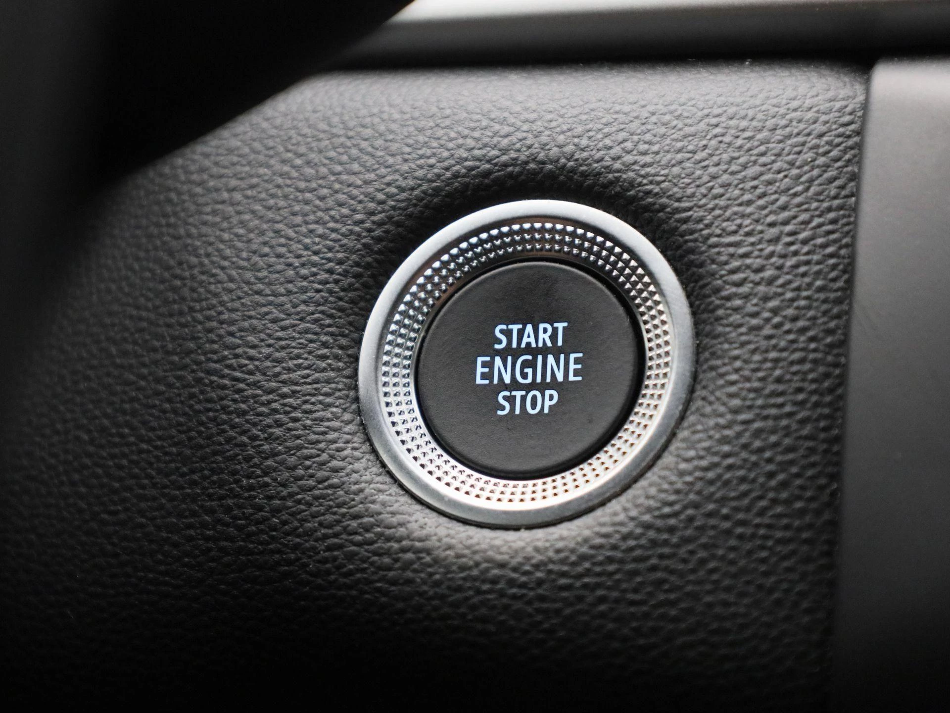 Renault Captur 1.6 E-Tech full hybrid 145 techno