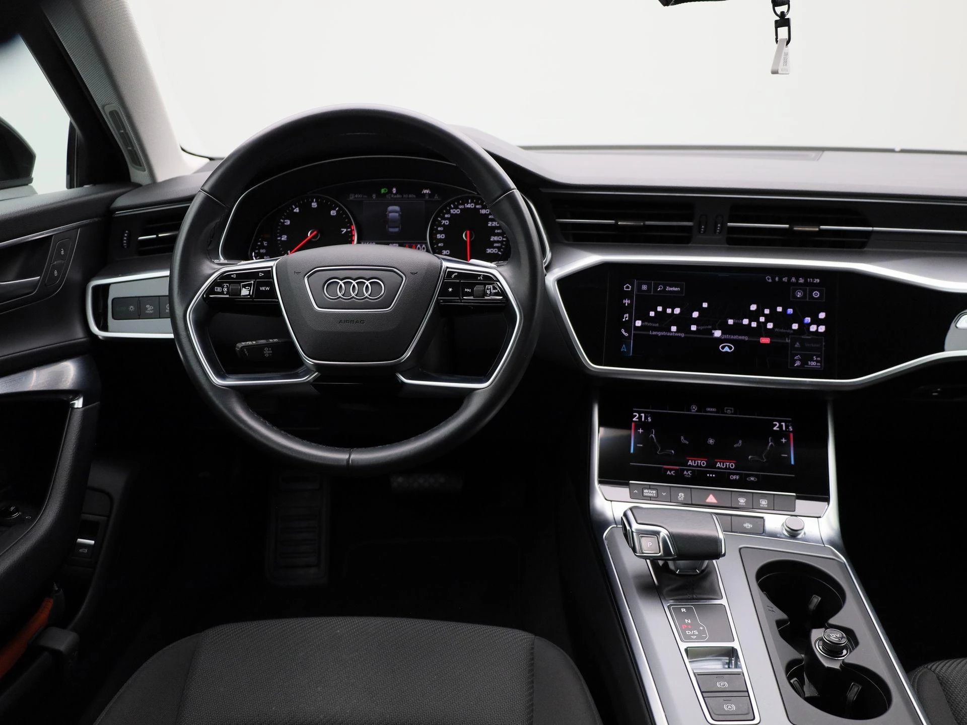 Audi-A6-image-6