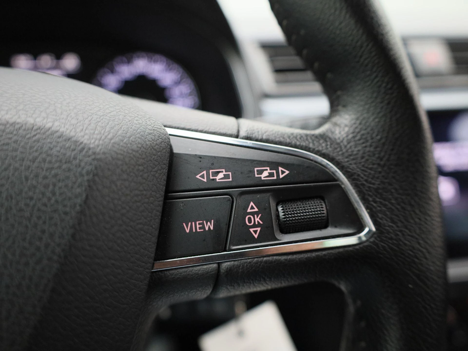 SEAT-Arona-image-17