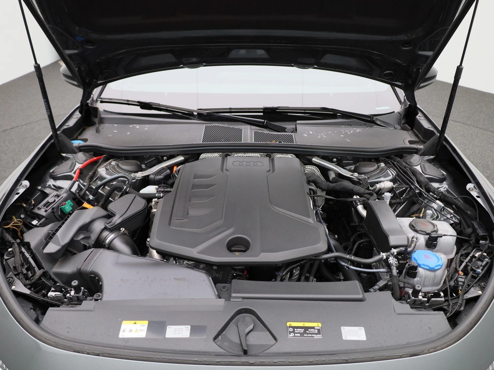 Audi A5 Avant 2.0 e-hybrid quattro S edition Competition
