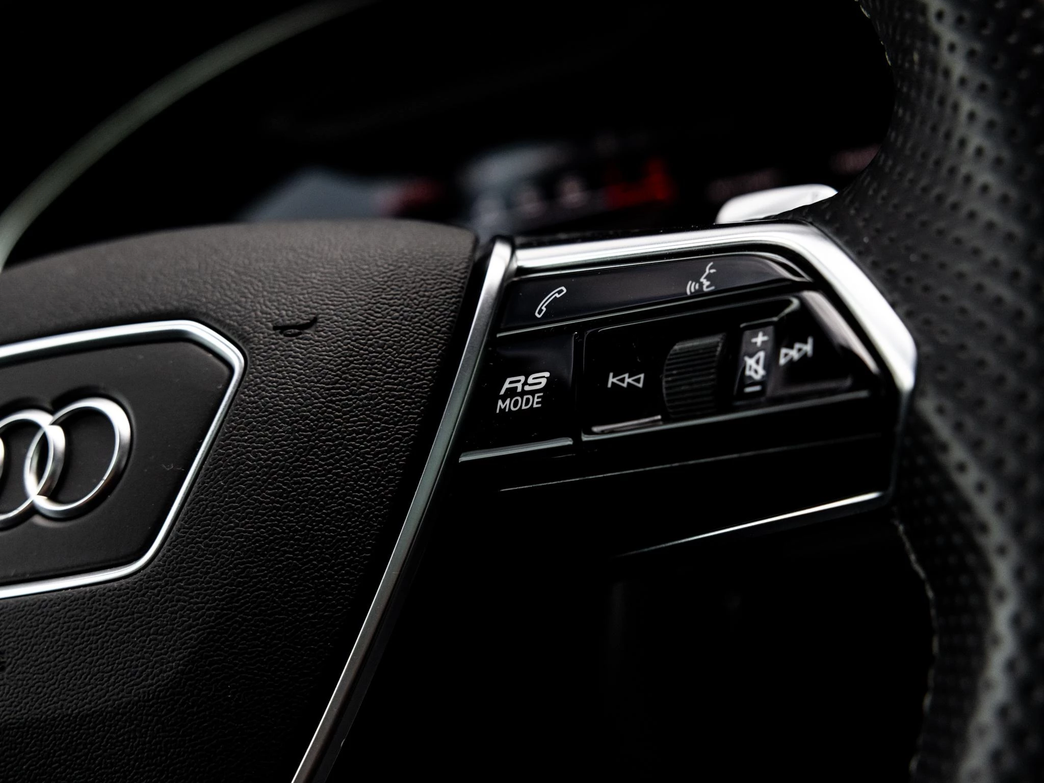 Audi RS6 Avant 4.0 TFSI quattro