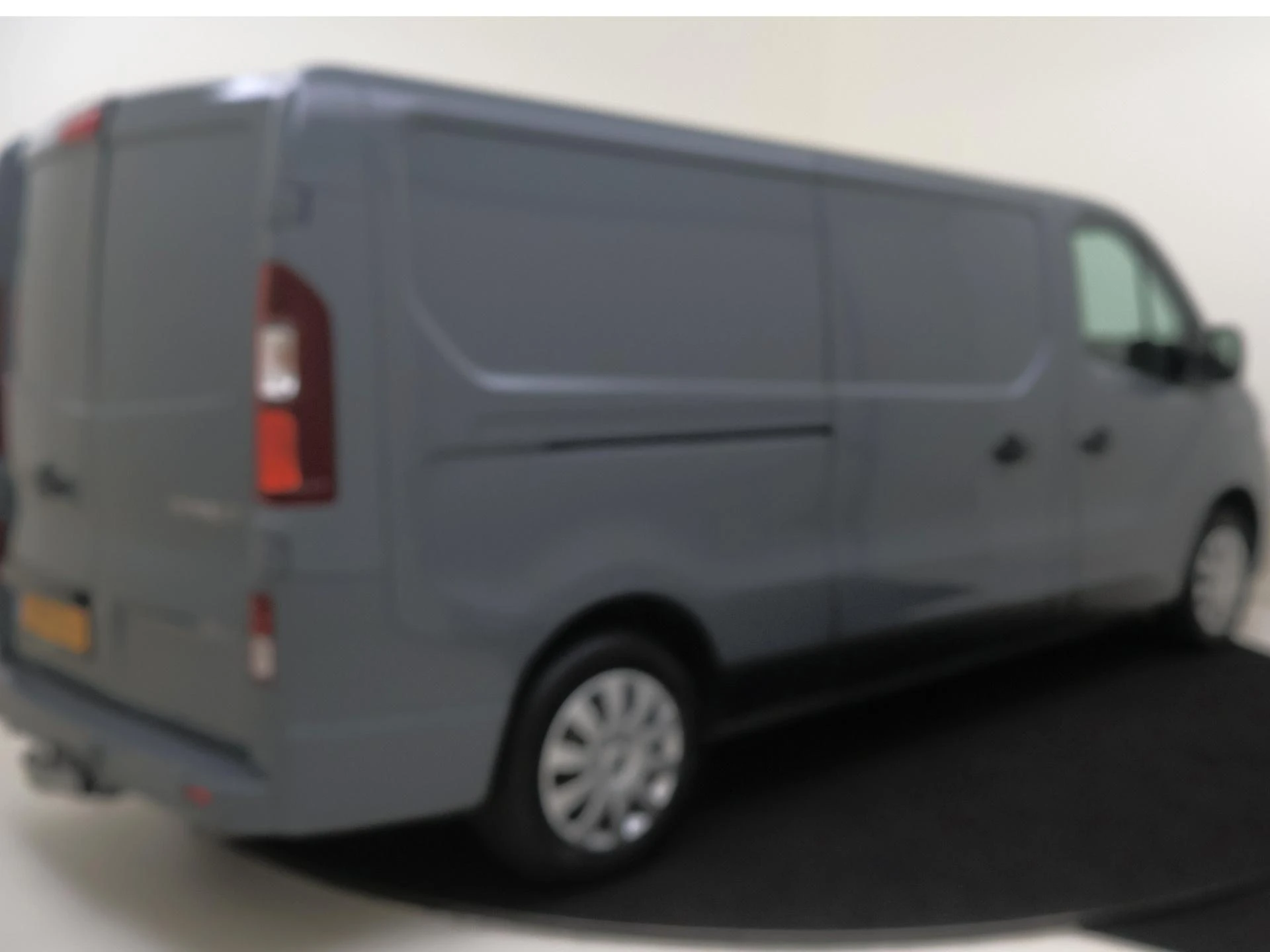 Renault-Trafic-image-3