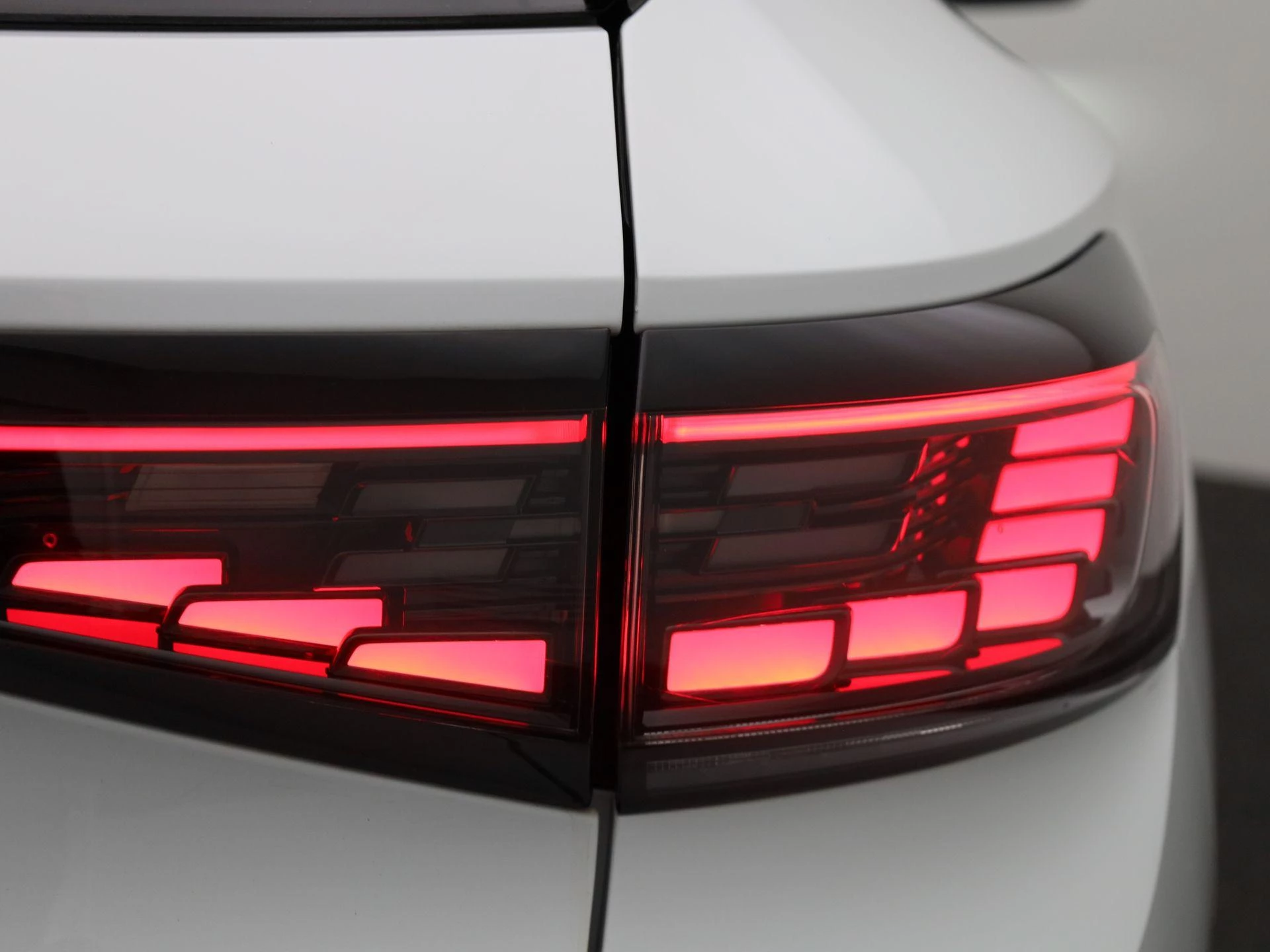Volkswagen-ID.4-image-44