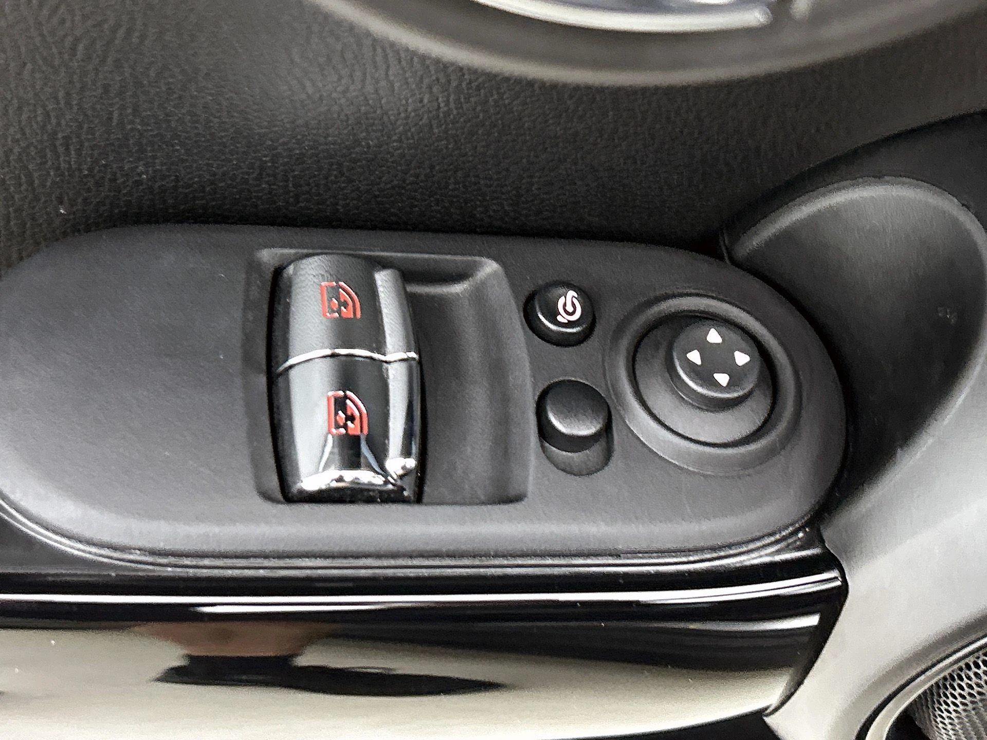 MINI-Electric-image-38