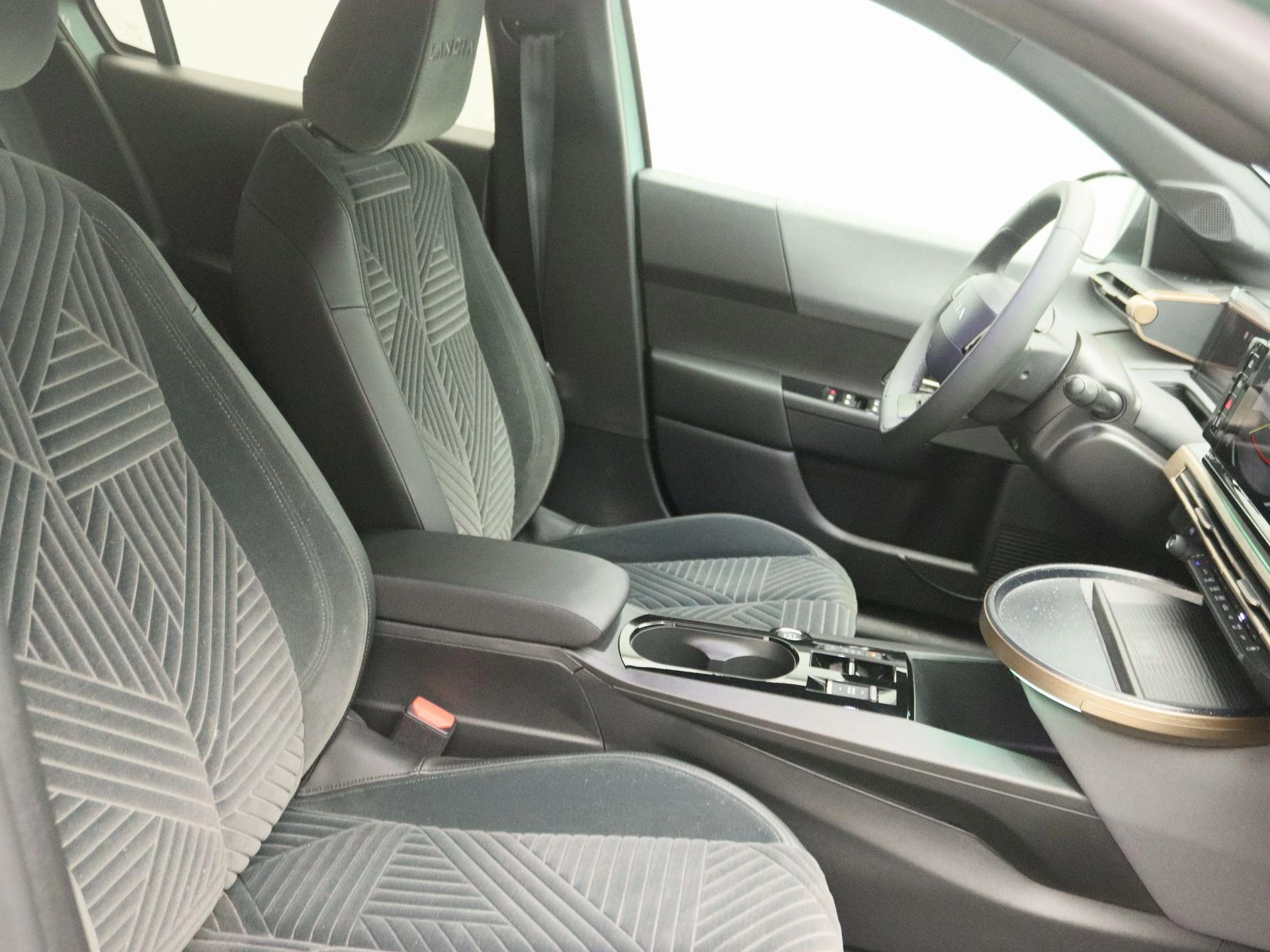 Lancia-Ypsilon-image-21