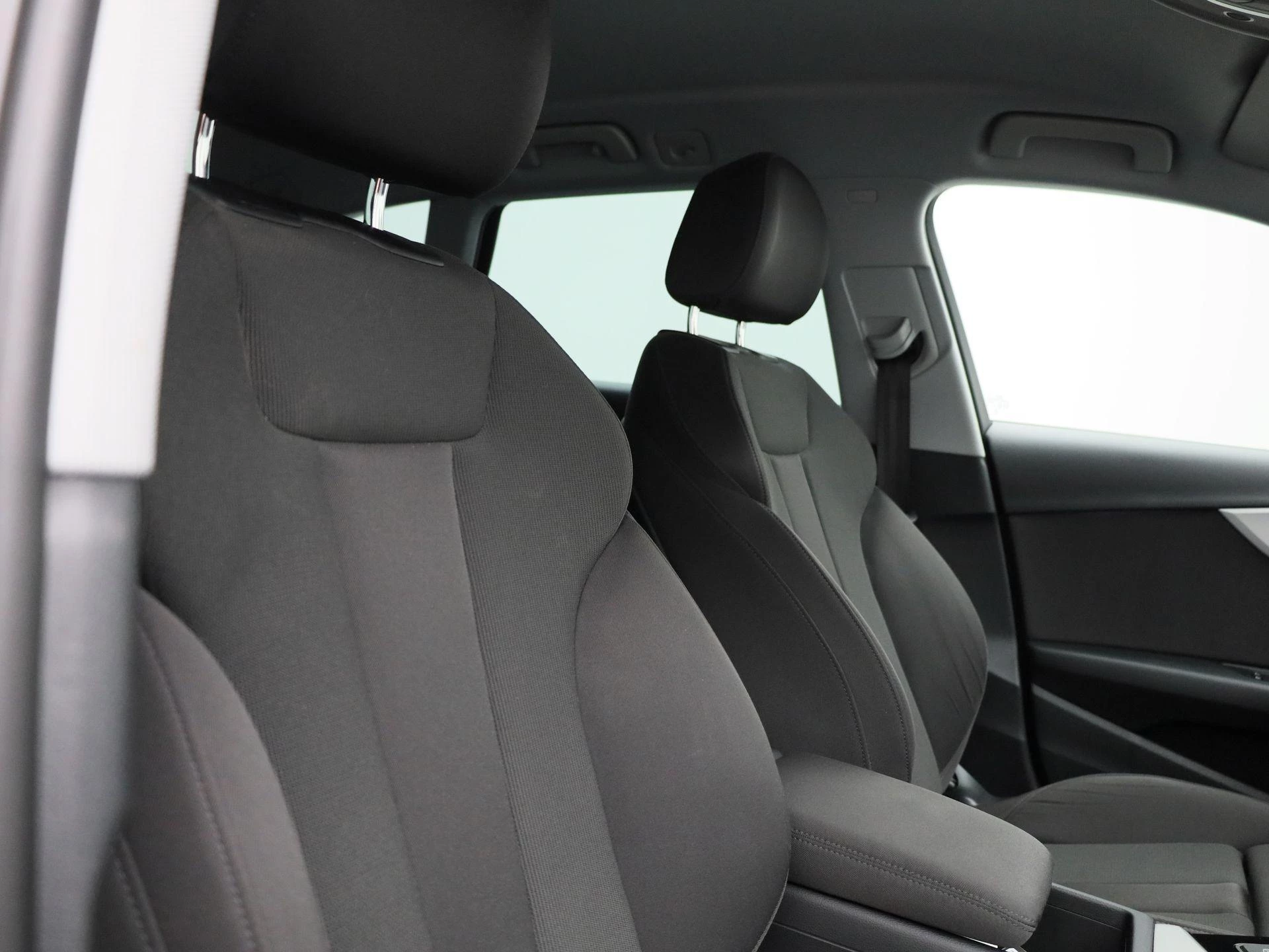 Audi A4 Avant 35 TFSI Advanced Edition
