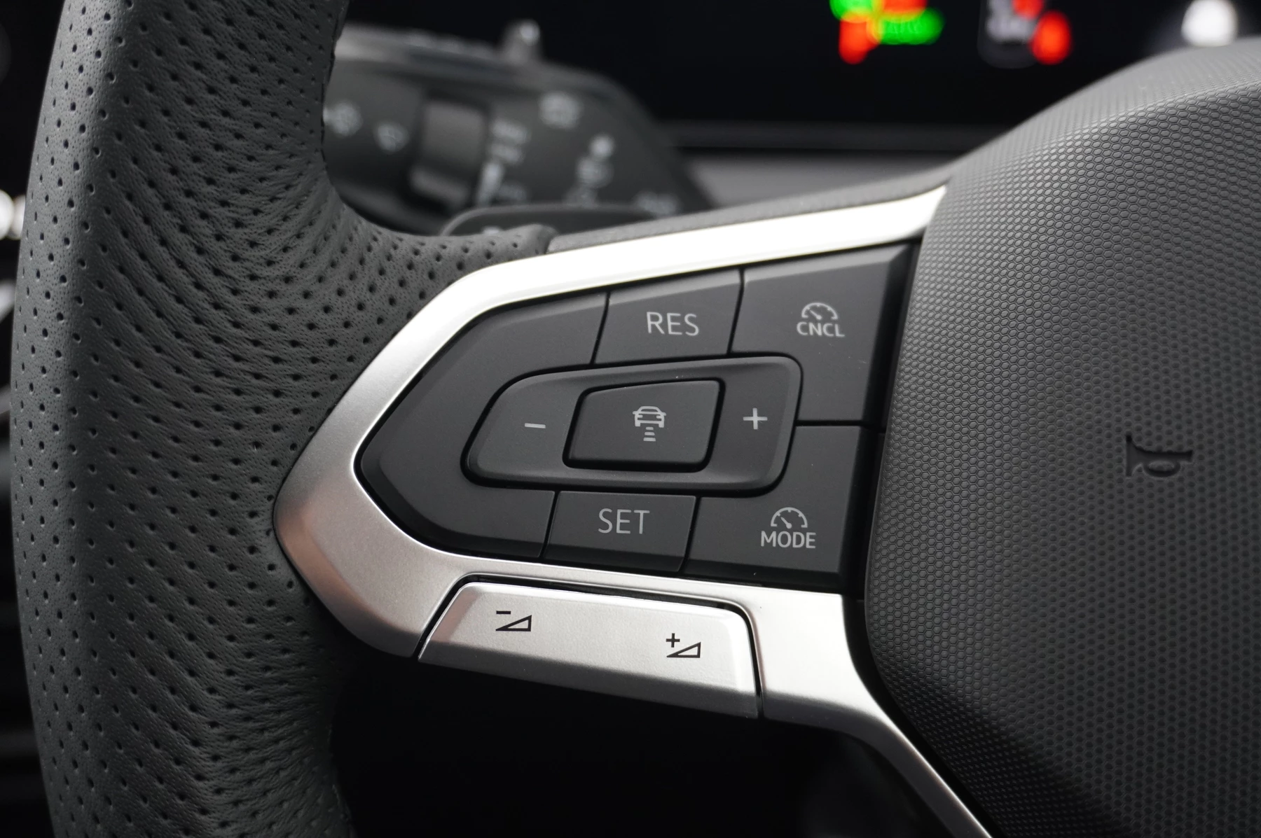 Volkswagen Tiguan 1.5 eTSI 150 R-Line 5dr DSG