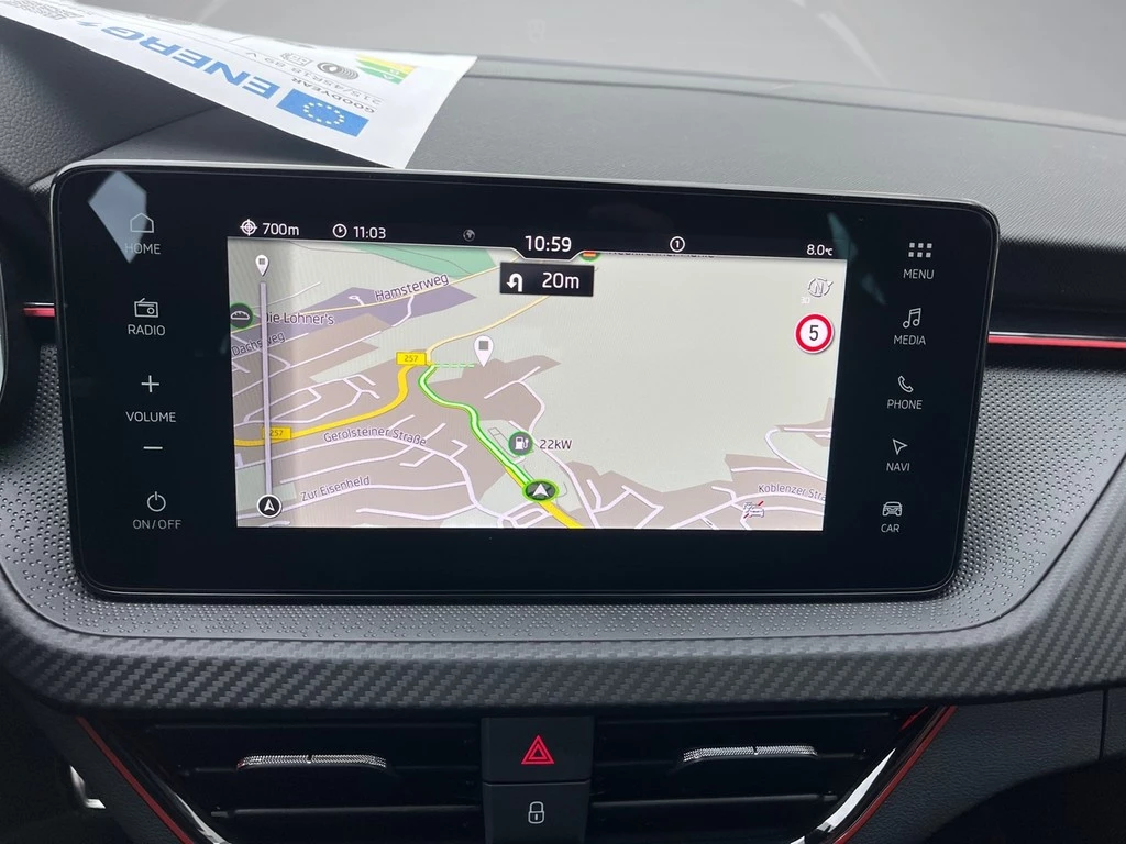 Škoda Kamiq 1.5 TSI 110 kW DSG Monte Carlo, AHK, Navi SKL